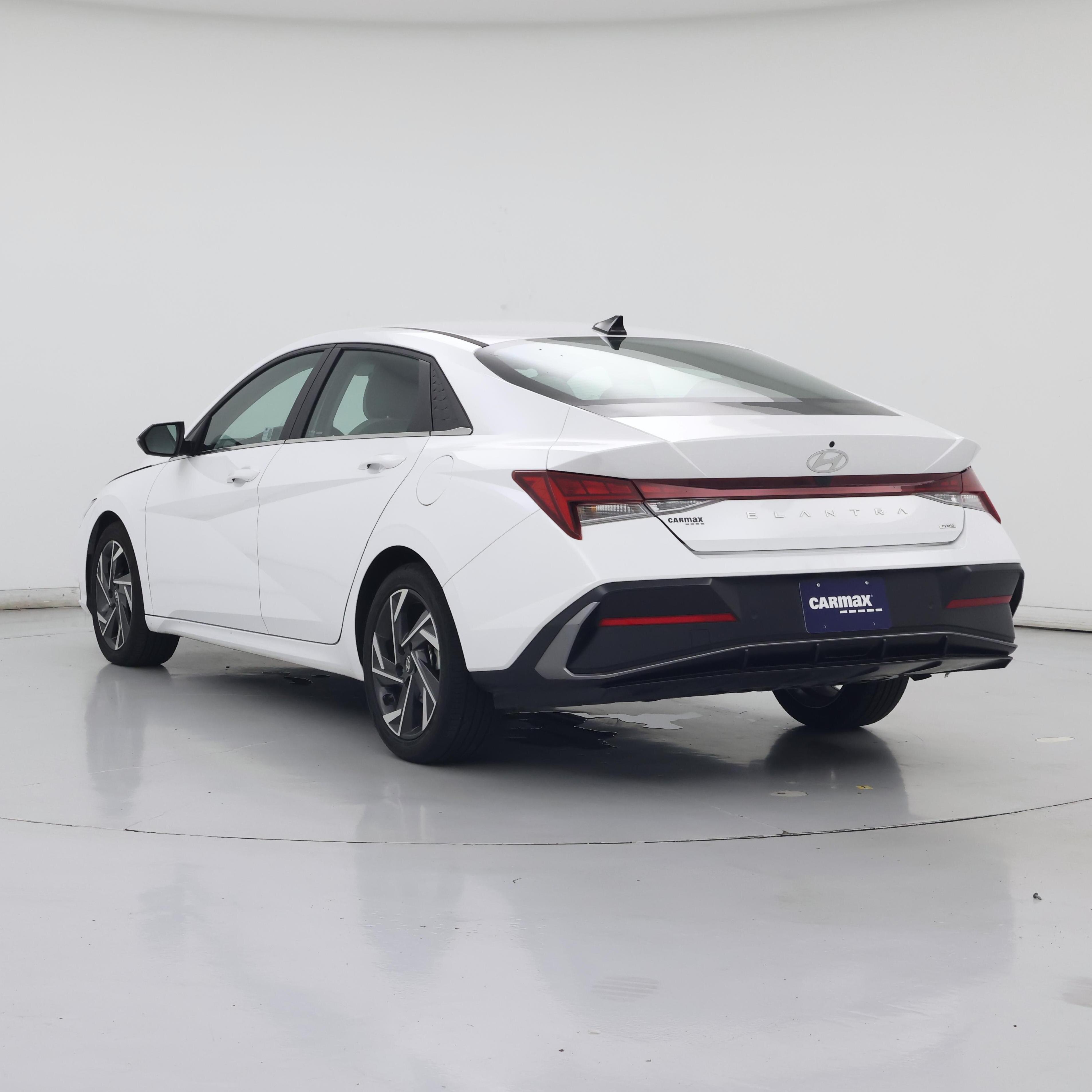 Thumbnail: 2024 Hyundai Elantra - 2