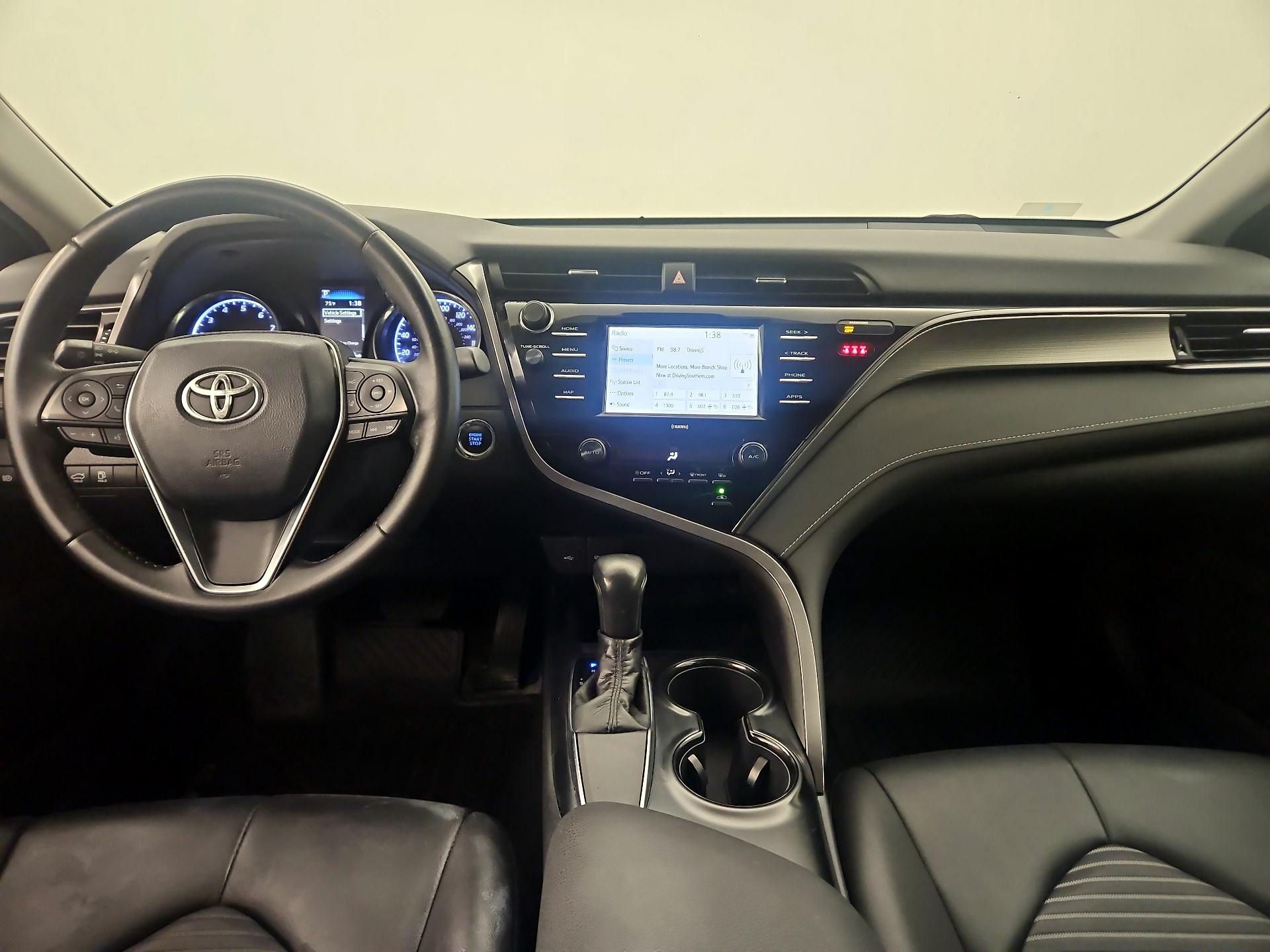 Thumbnail: 2020 Toyota Camry - 9