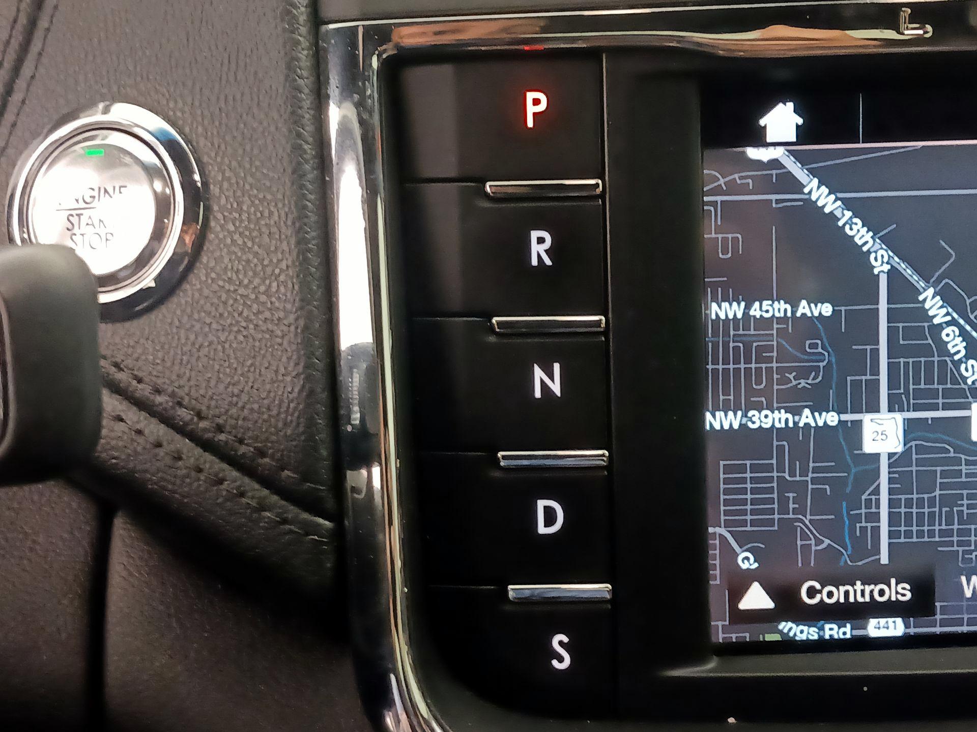 Thumbnail: 2018 Lincoln Continental - 18