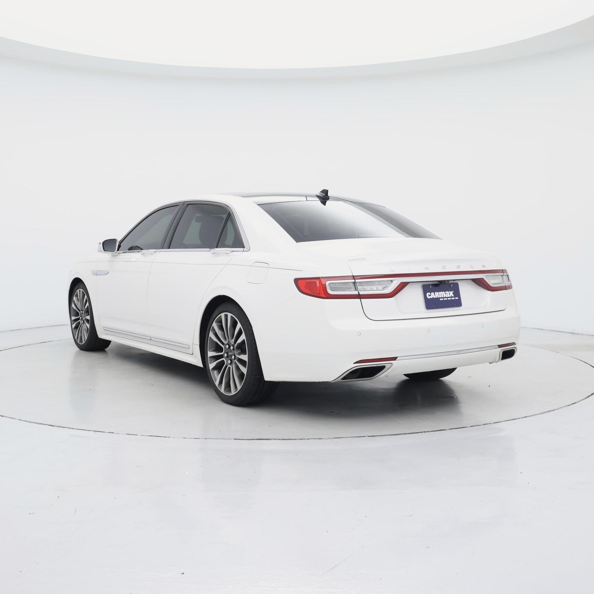 Thumbnail: 2018 Lincoln Continental - 2