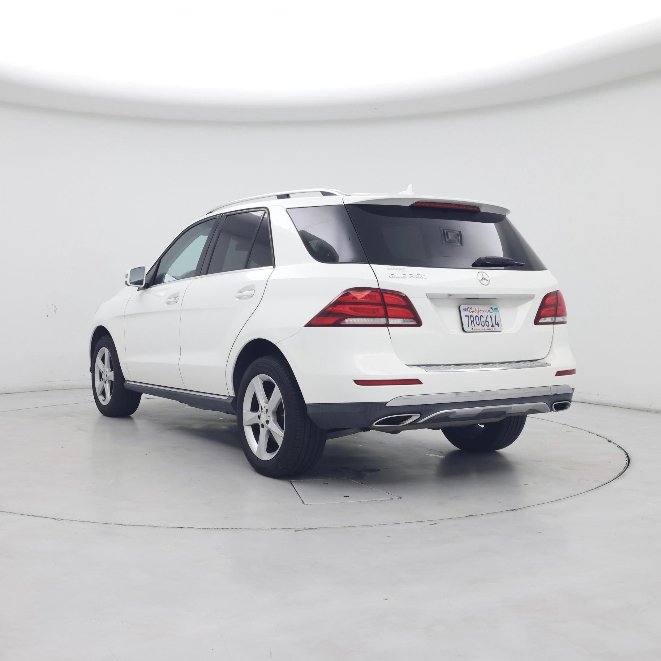Thumbnail: 2016 Mercedes-Benz GLE - 2