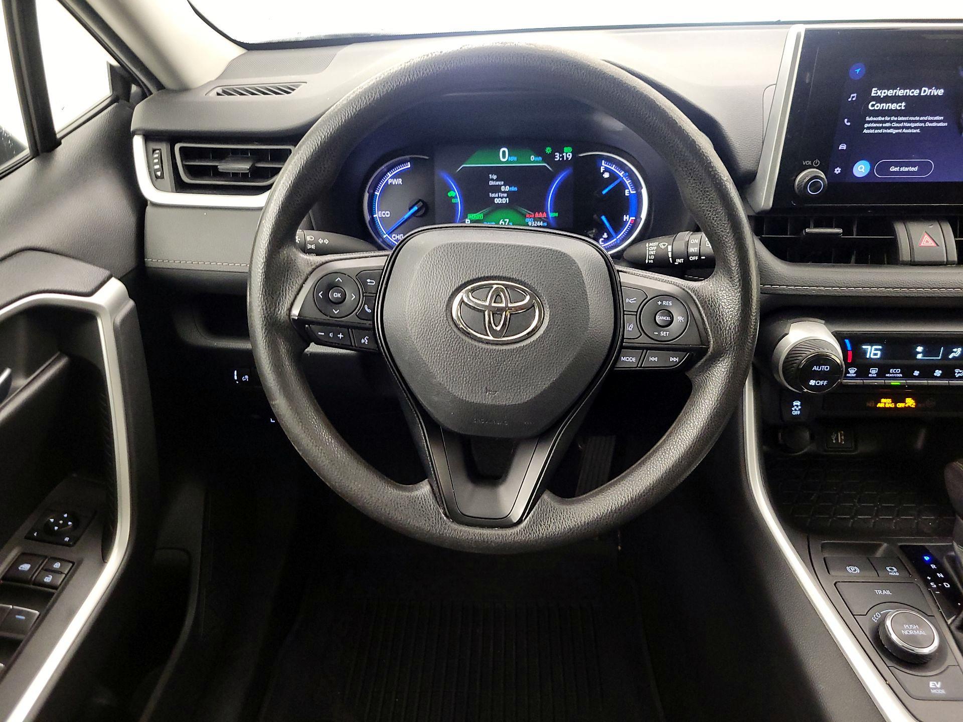 Thumbnail: 2023 Toyota RAV4 - 10