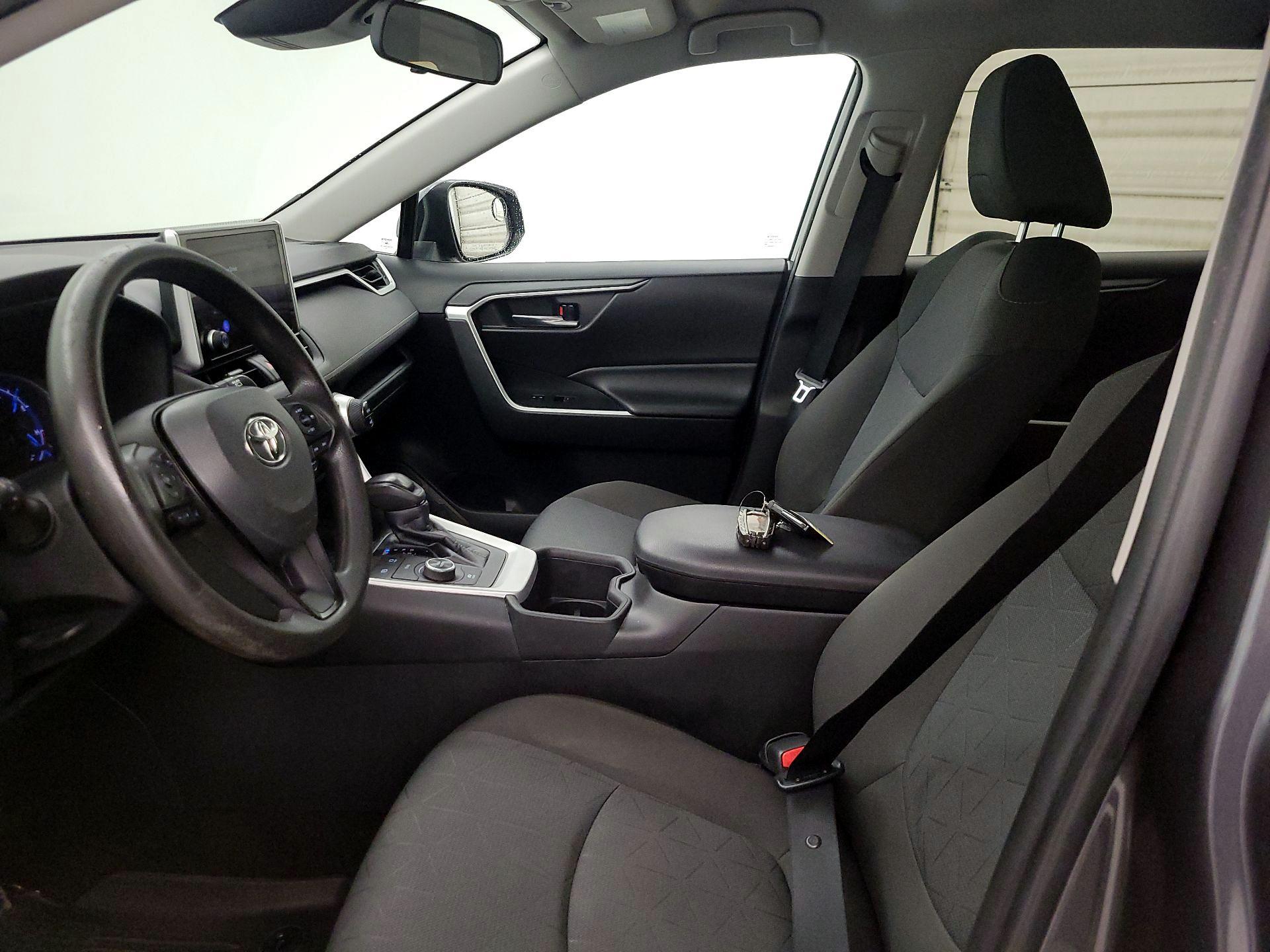 Thumbnail: 2023 Toyota RAV4 - 11