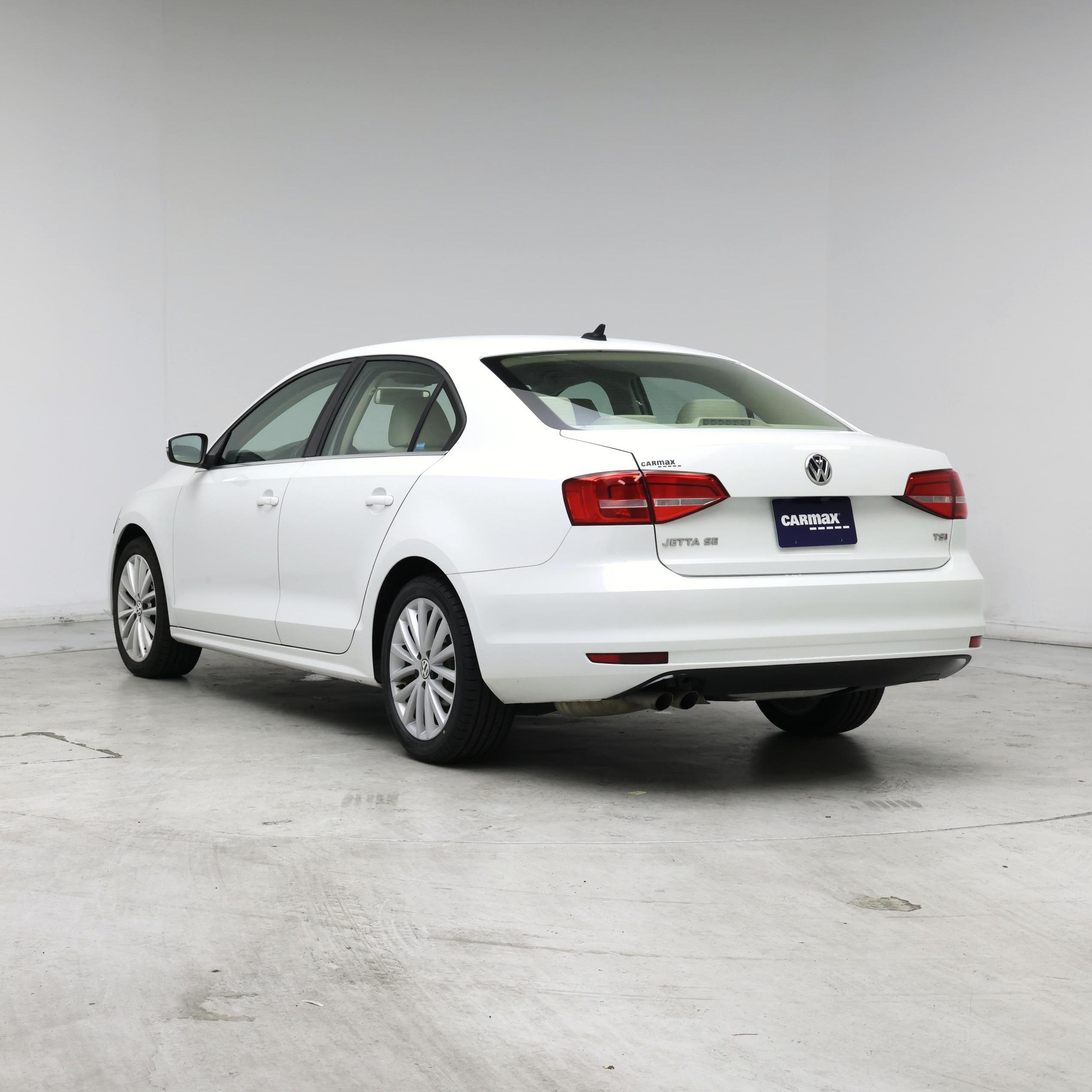 Thumbnail: 2015 Volkswagen Jetta - 2