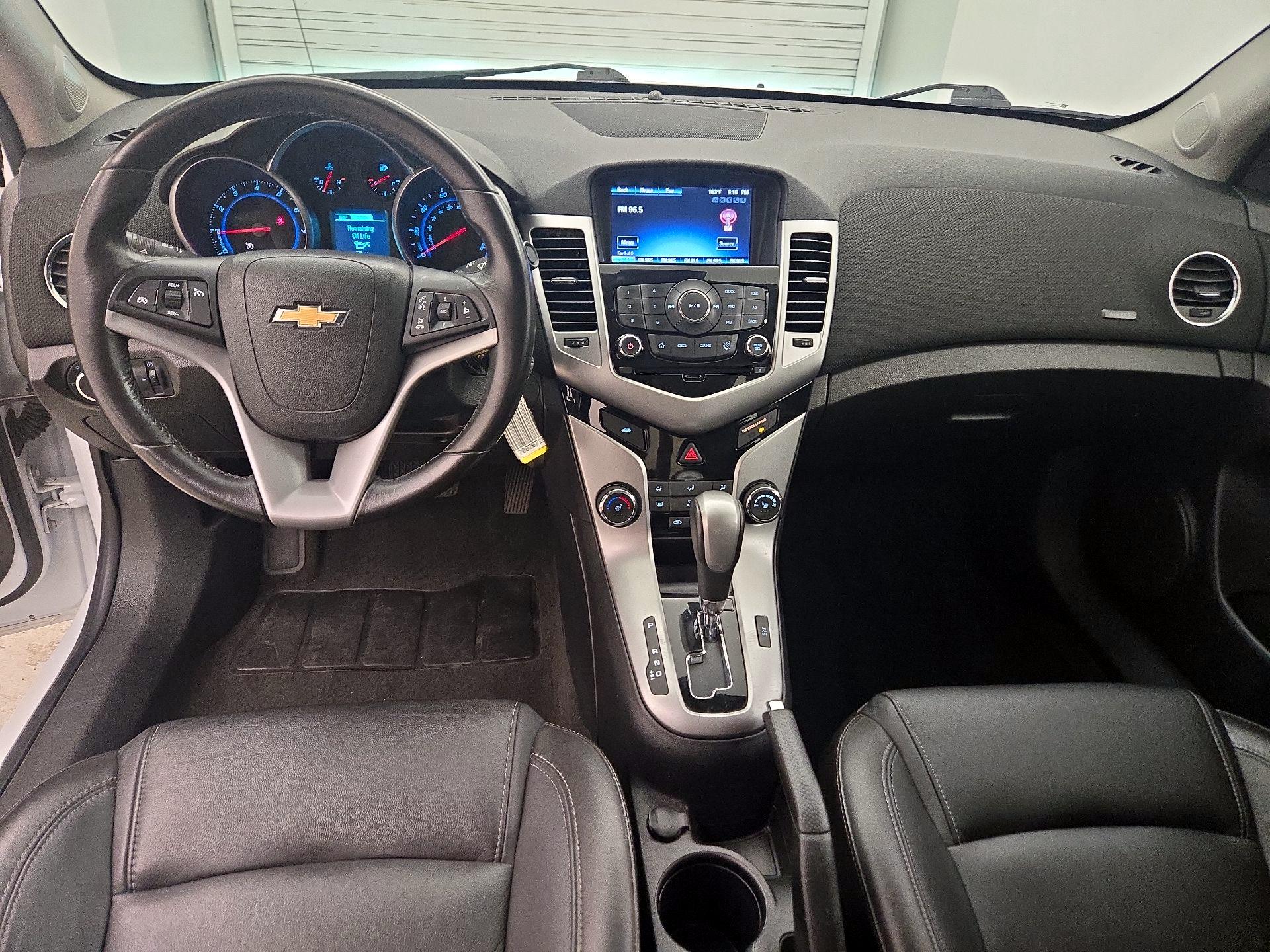Thumbnail: 2015 Chevrolet Cruze - 9
