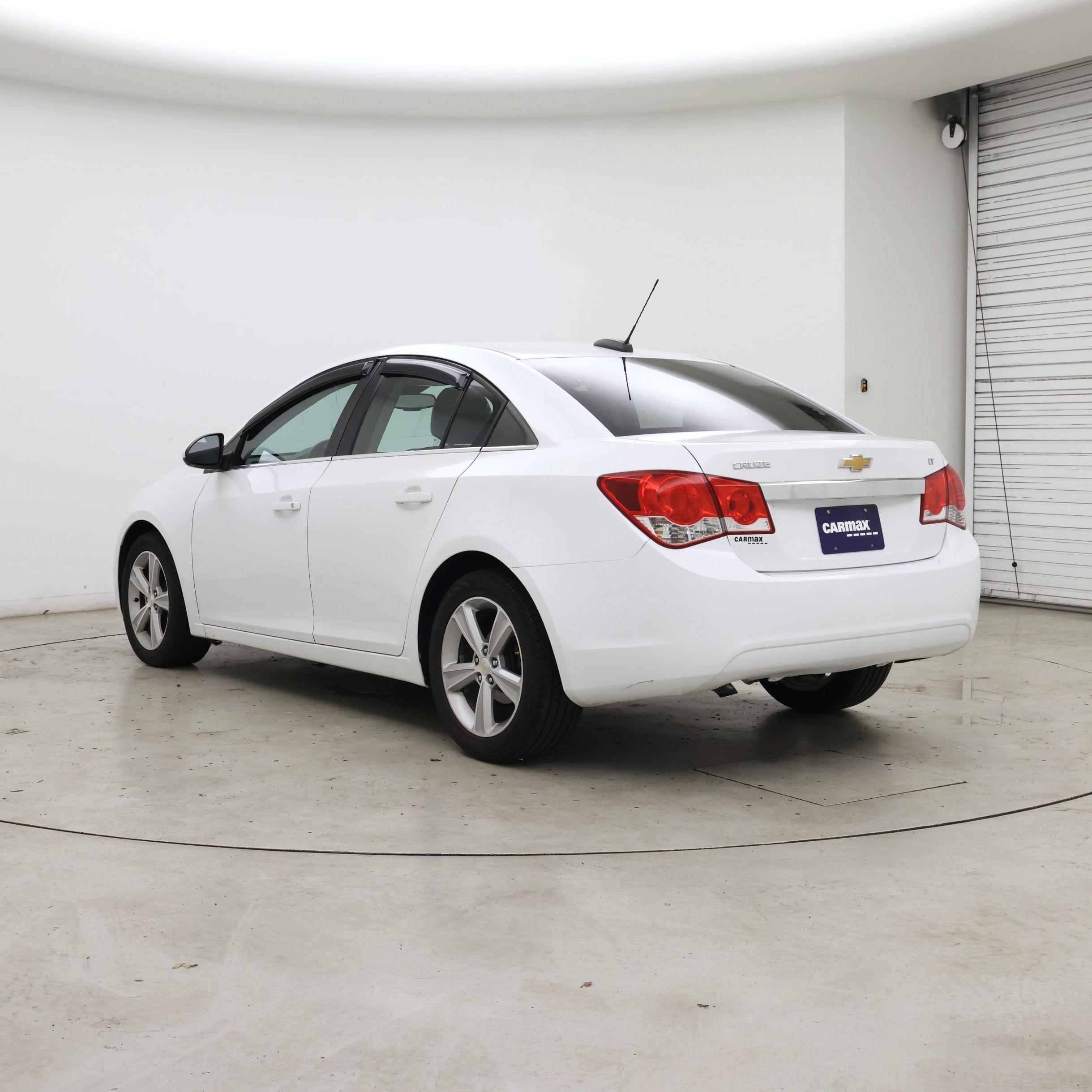 Thumbnail: 2015 Chevrolet Cruze - 2