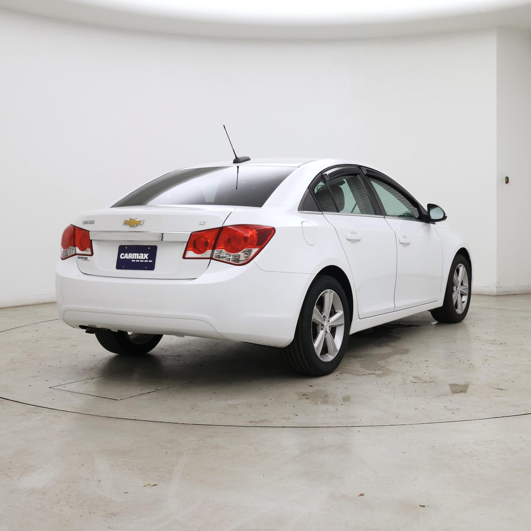 Thumbnail: 2015 Chevrolet Cruze - 8