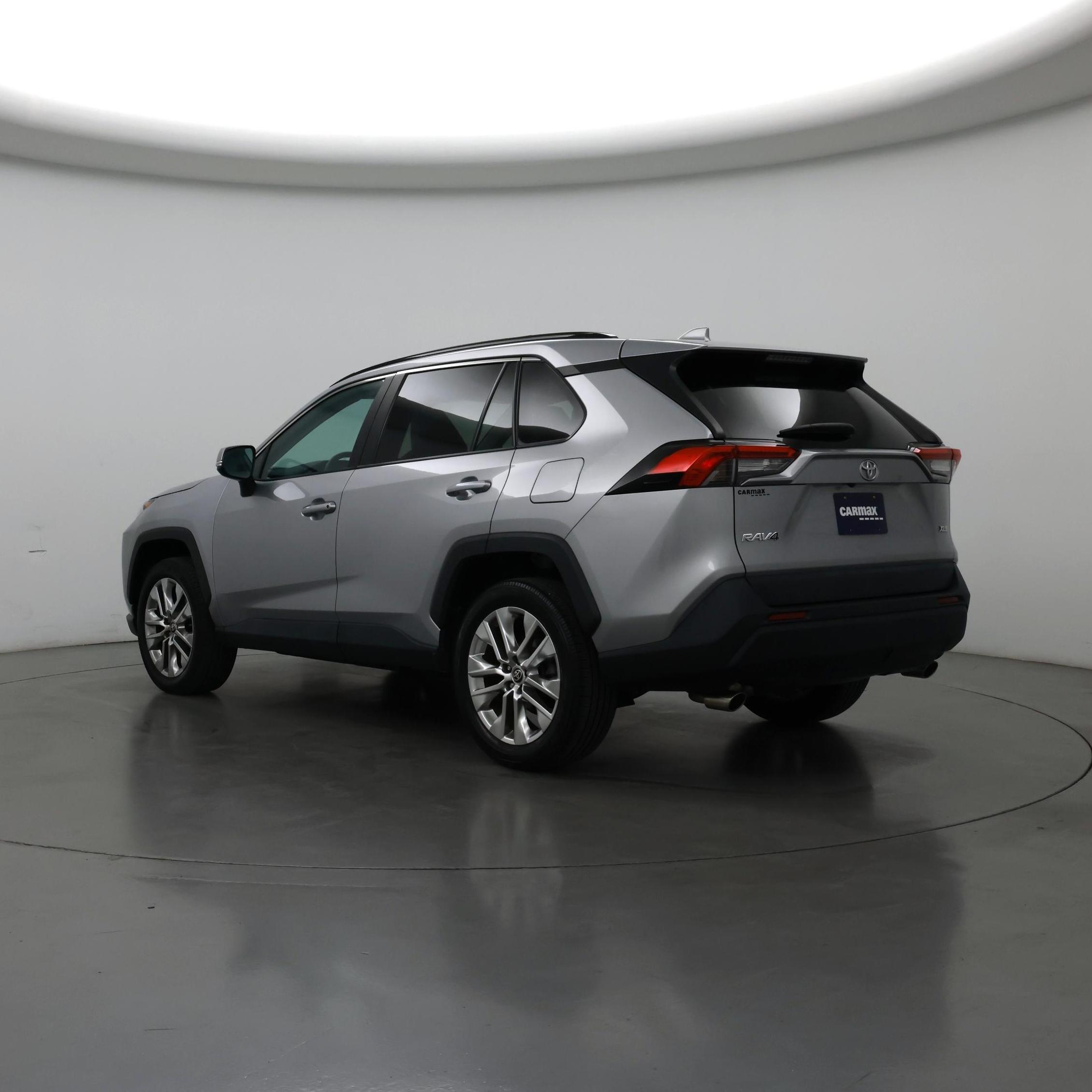 Thumbnail: 2021 Toyota RAV4 - 2