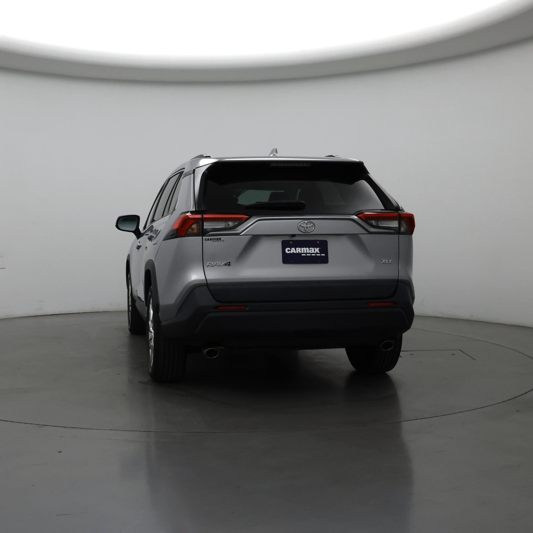 Thumbnail: 2021 Toyota RAV4 - 6