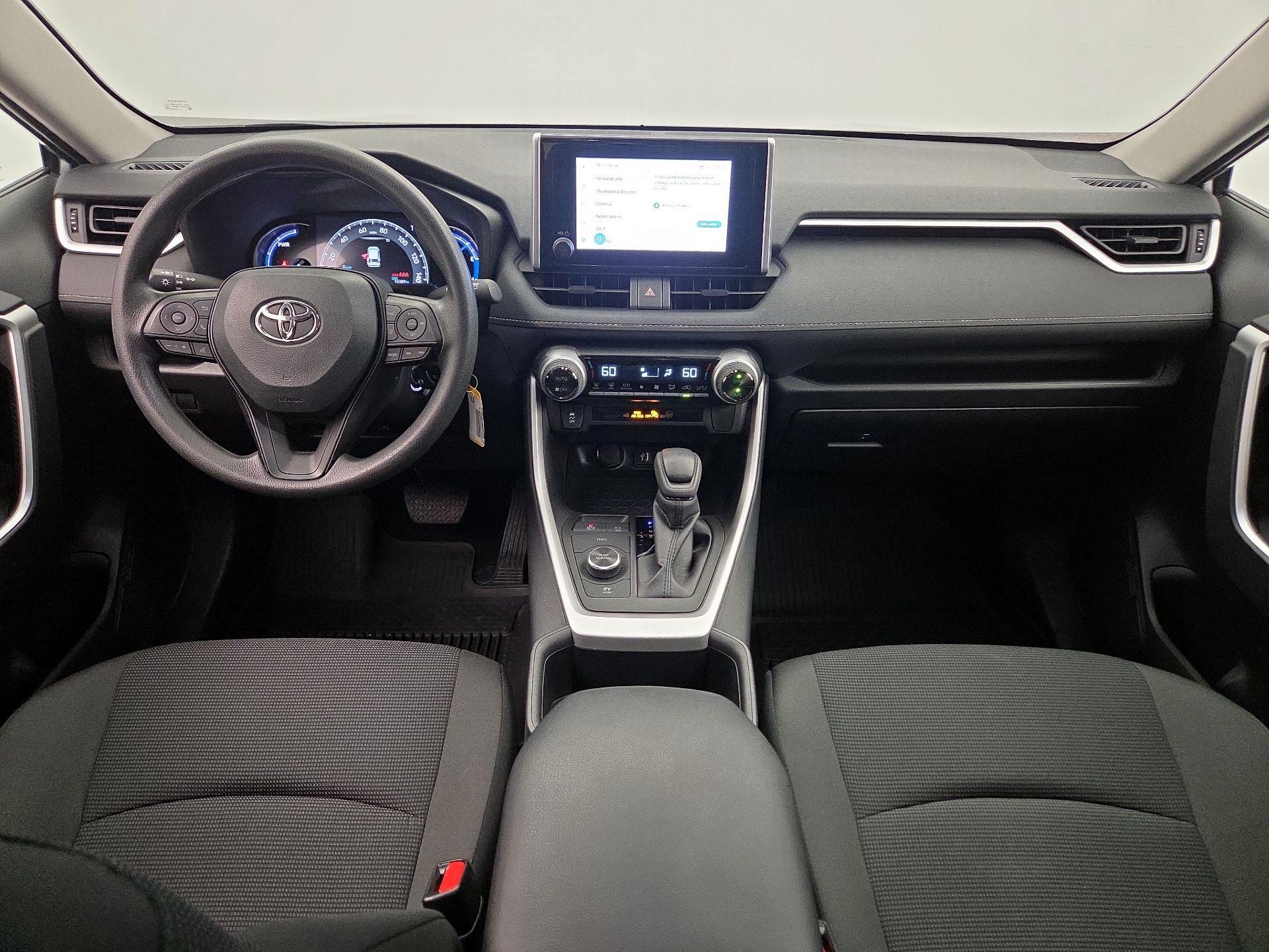 Thumbnail: 2025 Toyota RAV4 - 9