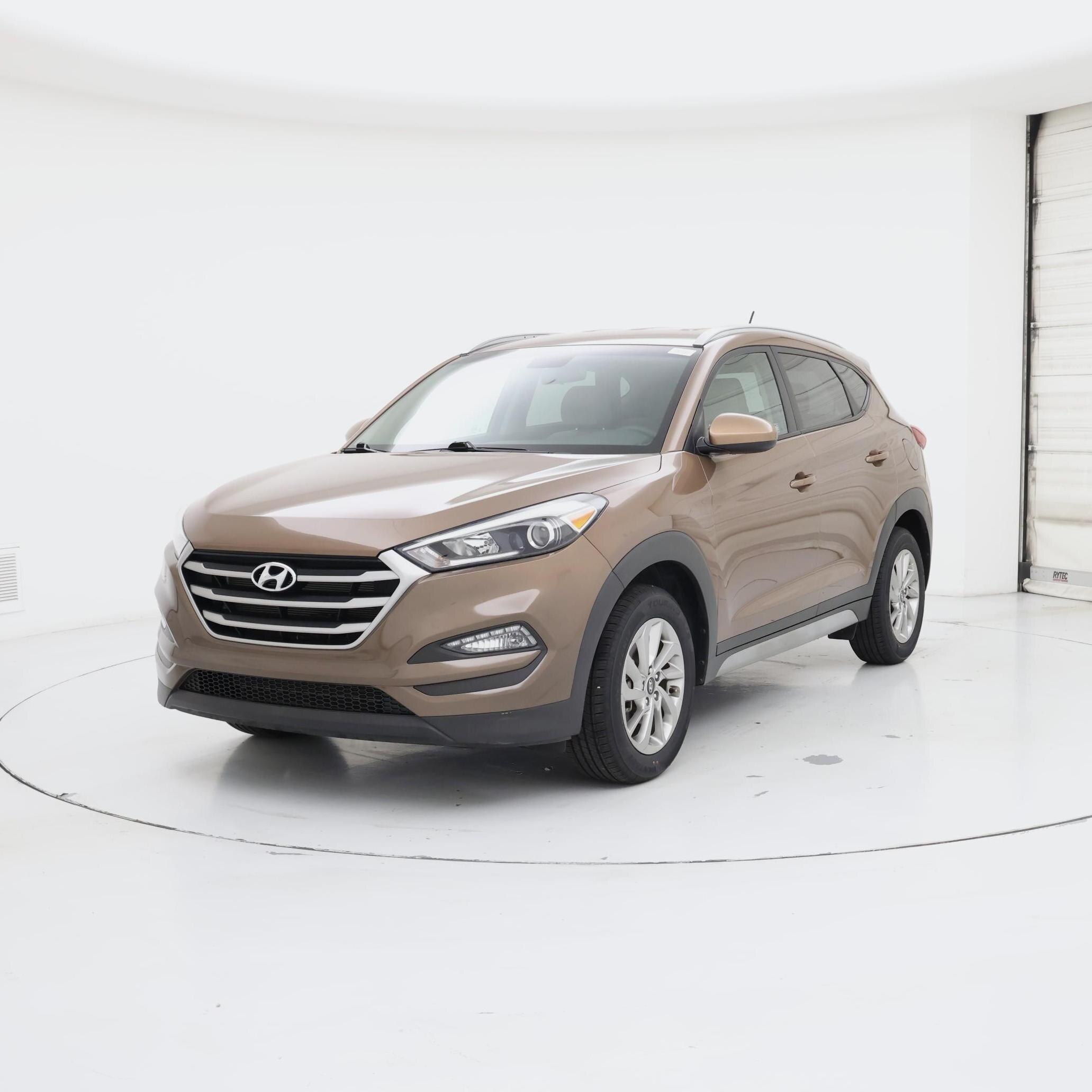 Thumbnail: 2017 Hyundai Tucson - 4