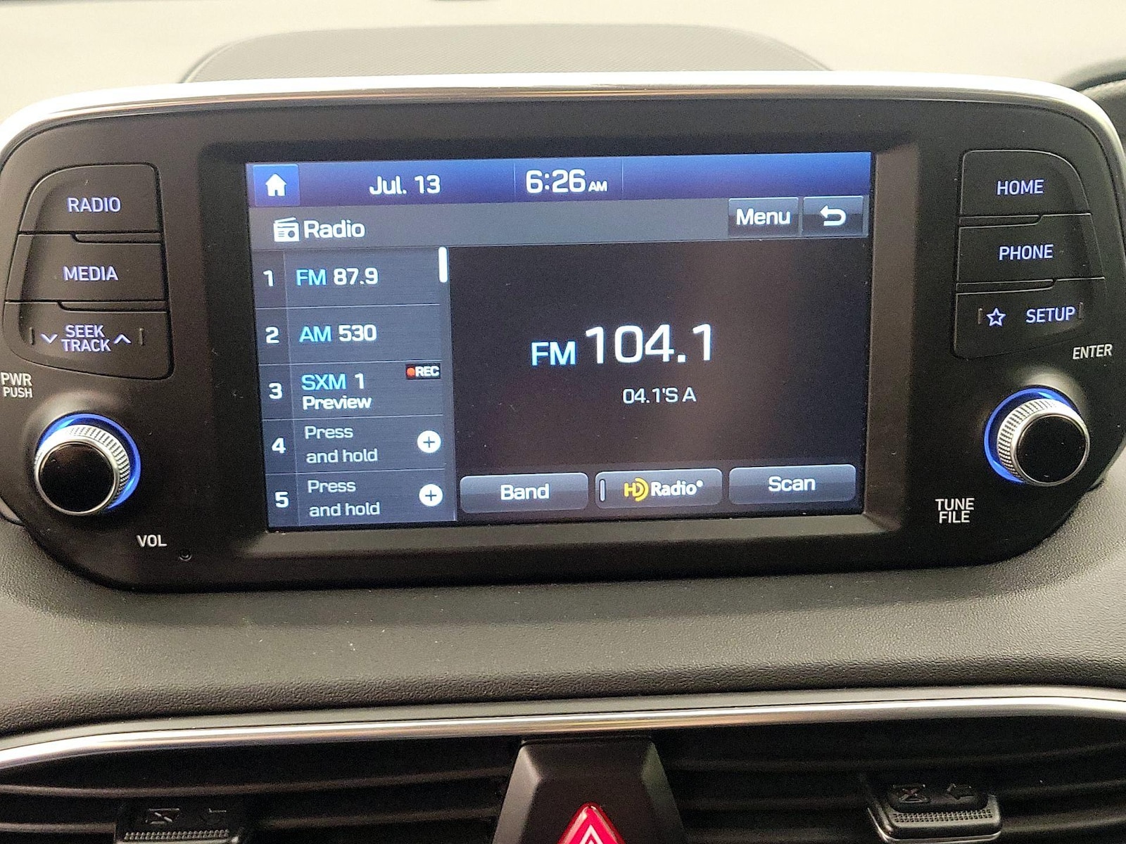 2019 Hyundai Santa Fe SEL - Photo 16