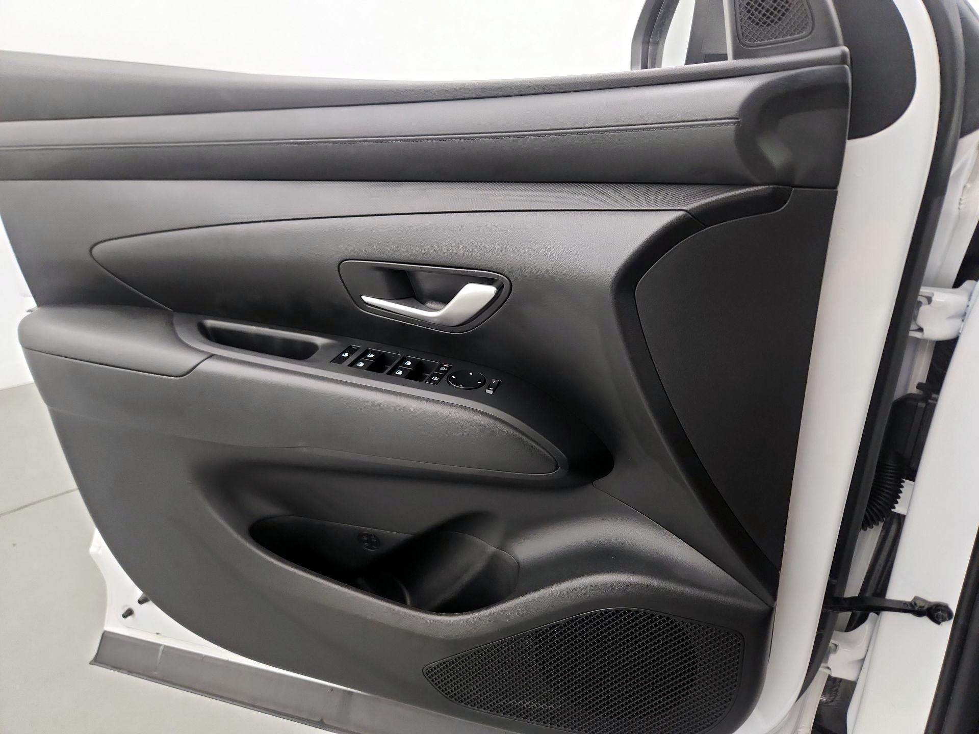 Thumbnail: 2025 Hyundai Tucson - 12