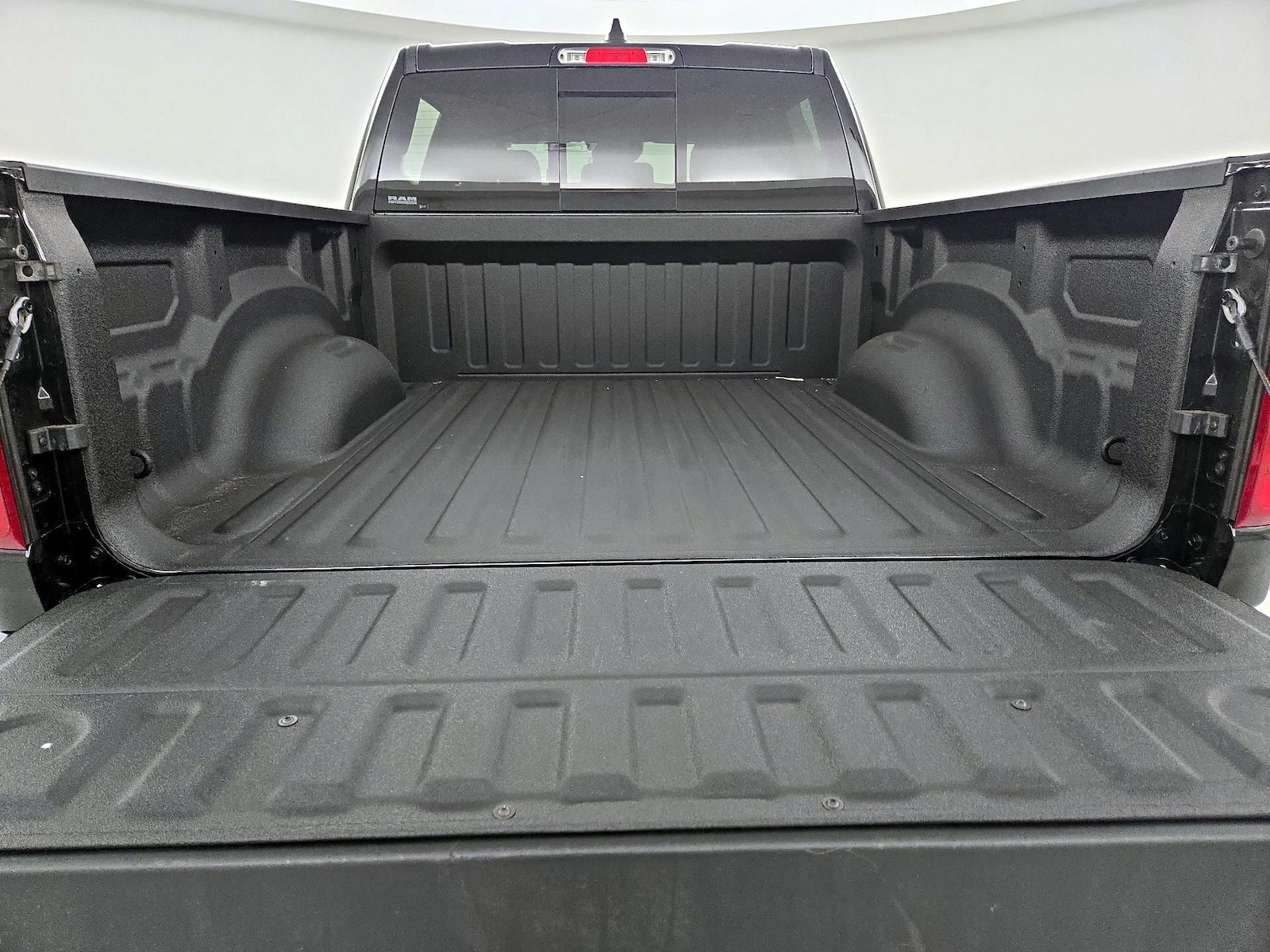 2022 RAM Ram 1500 Pickup Limited - Photo 22