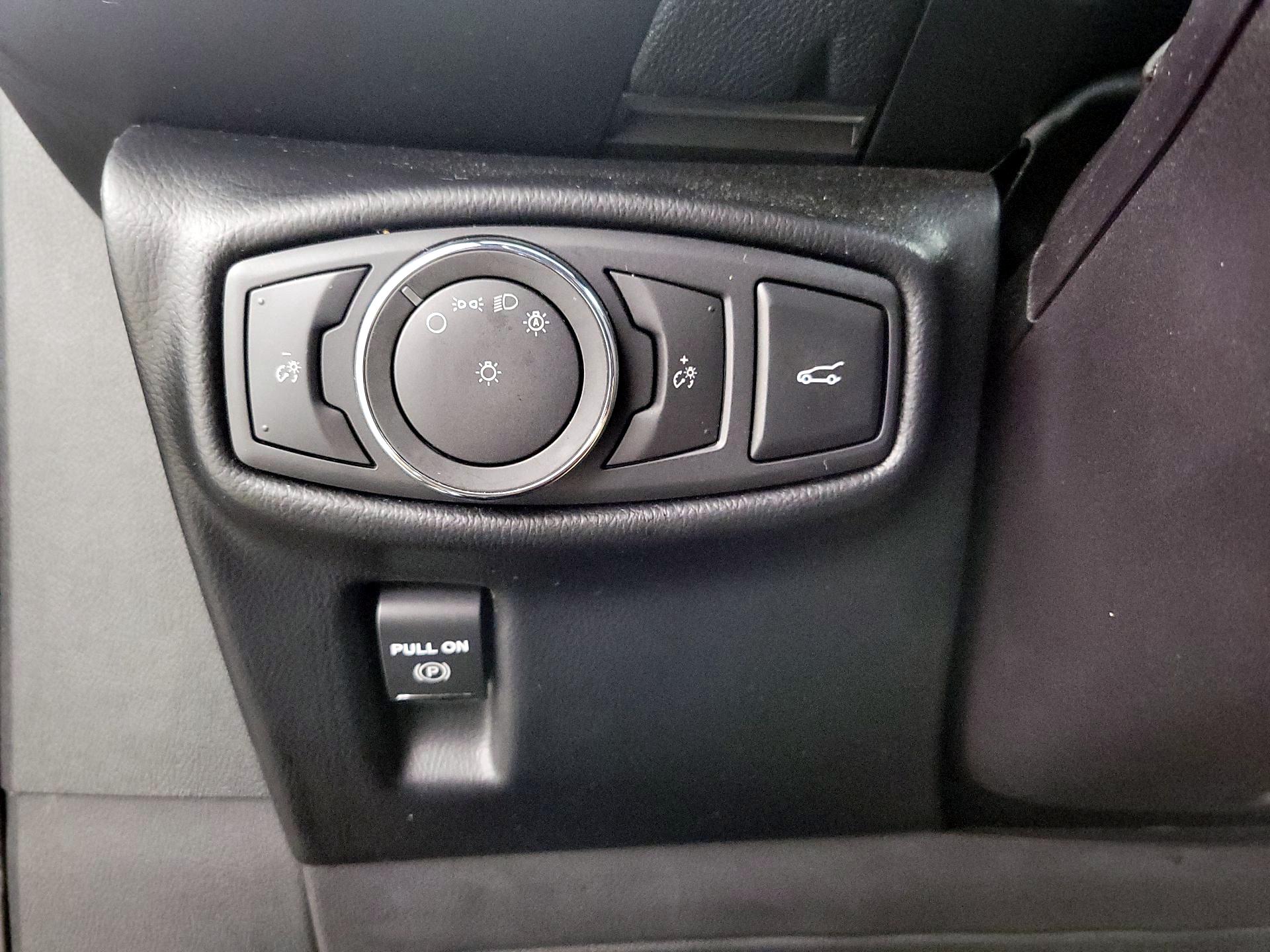 Thumbnail: 2018 Lincoln MKX - 13