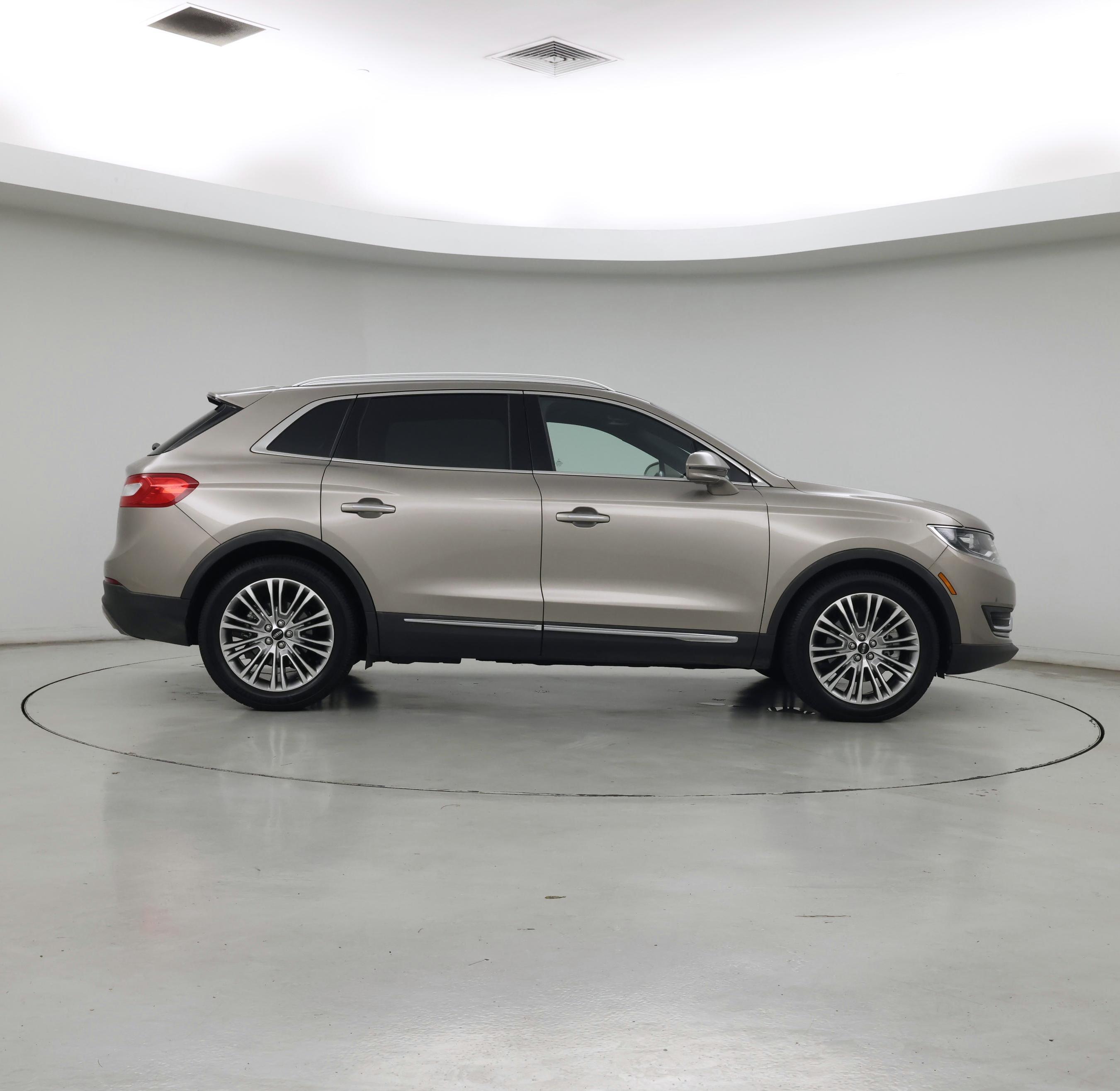 Thumbnail: 2018 Lincoln MKX - 7