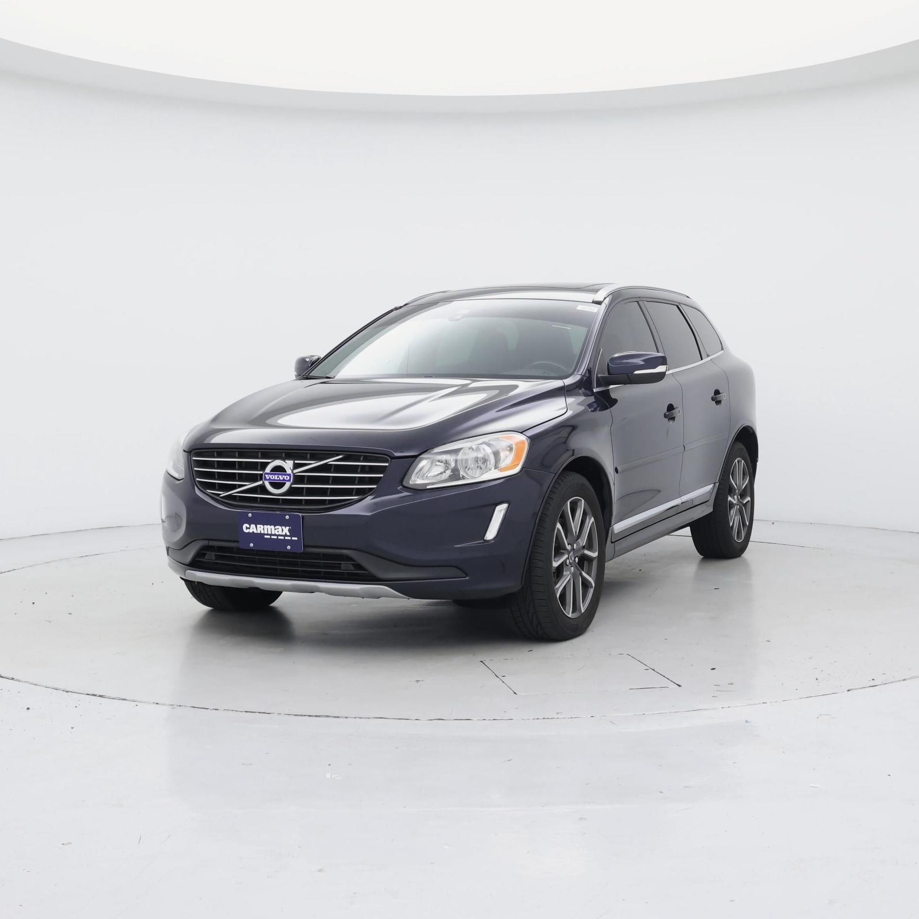 Thumbnail: 2016 Volvo XC60 - 4