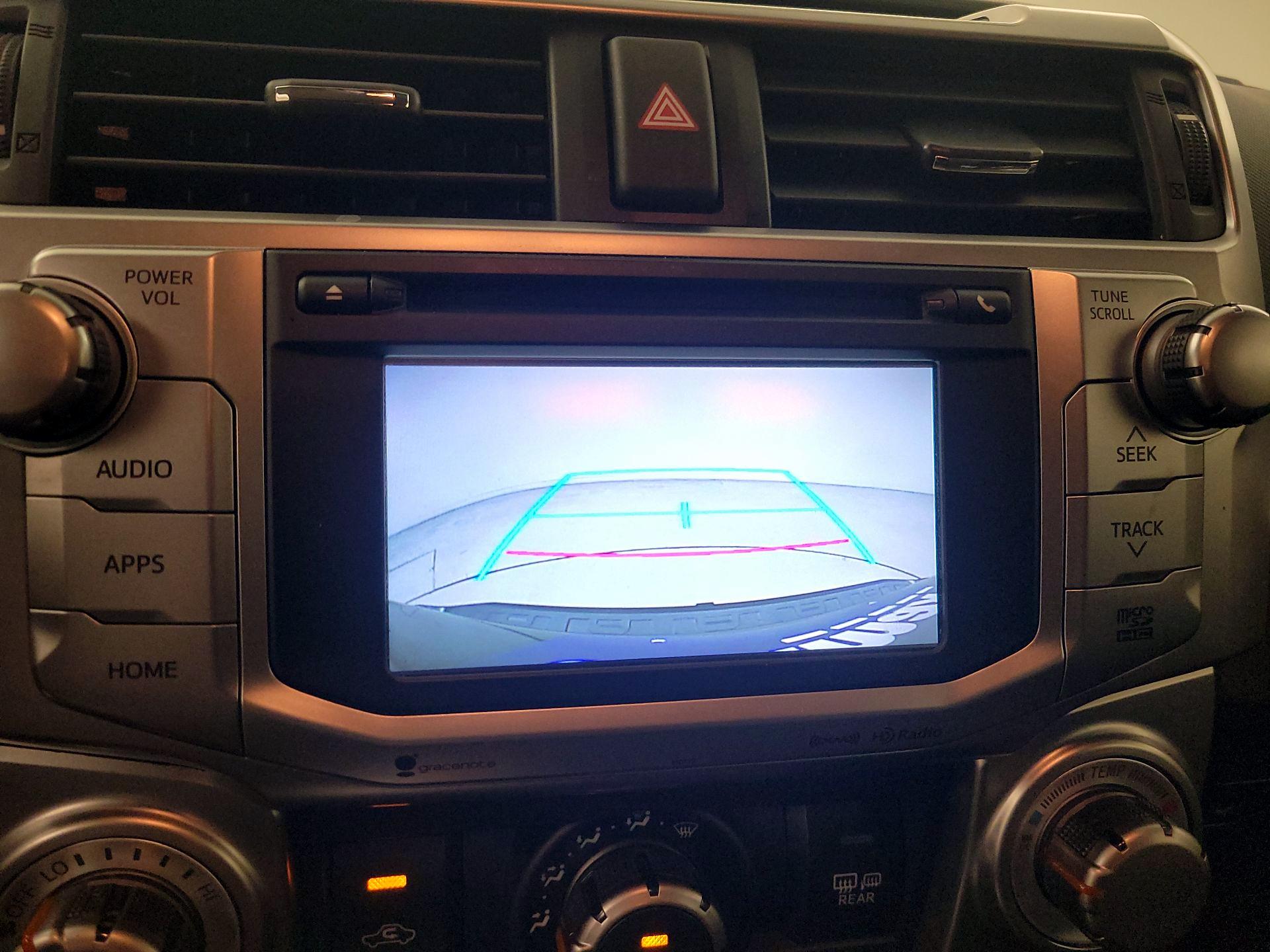 Thumbnail: 2016 Toyota 4Runner - 14