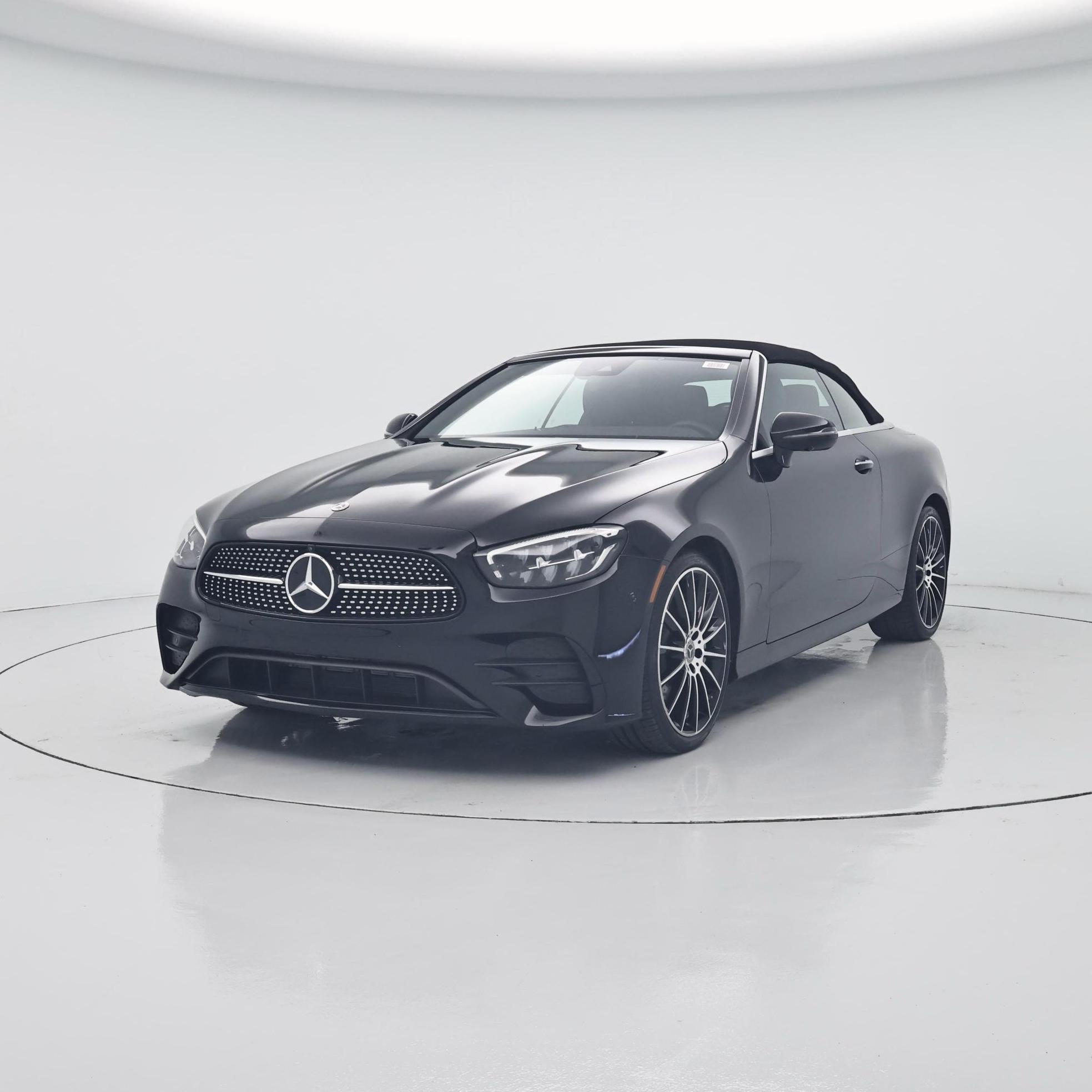 Thumbnail: 2022 Mercedes-Benz E-Class - 4