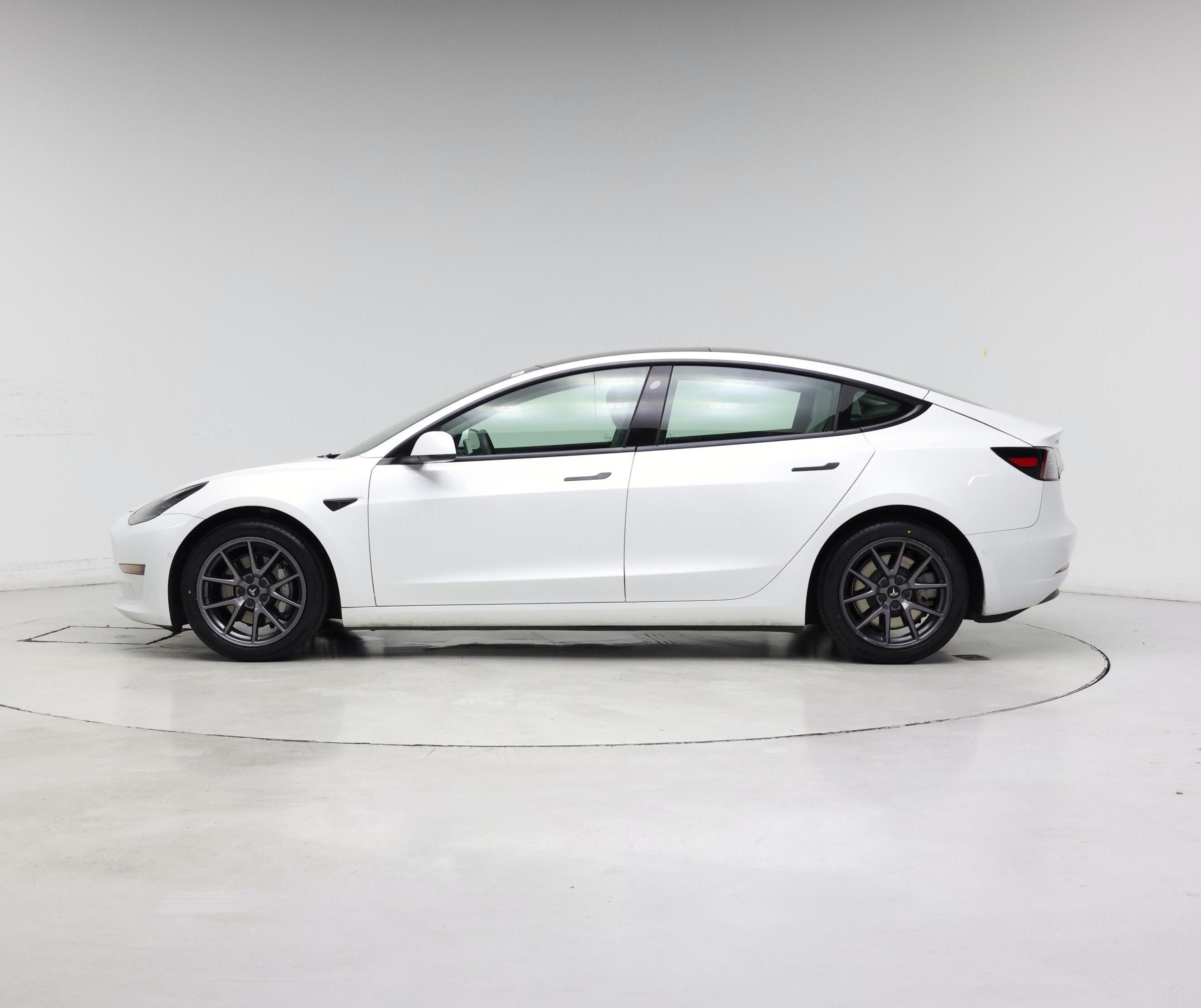 Thumbnail: 2021 Tesla Model 3 - 3