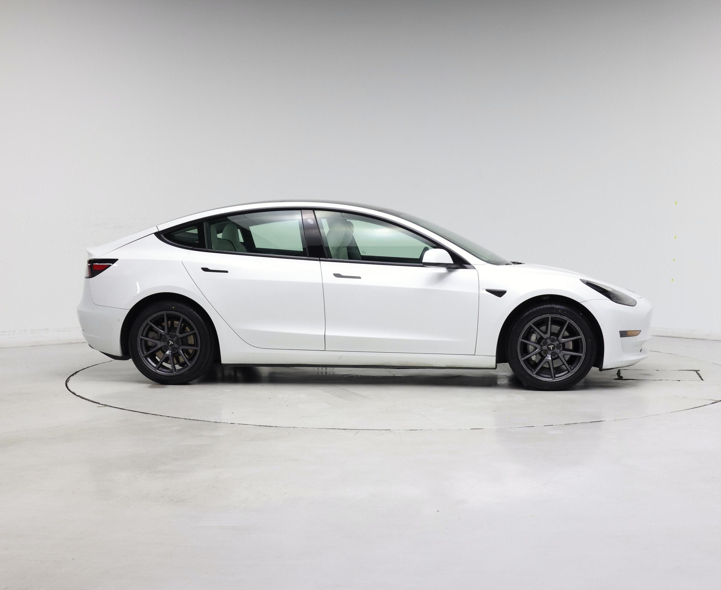 Thumbnail: 2021 Tesla Model 3 - 7
