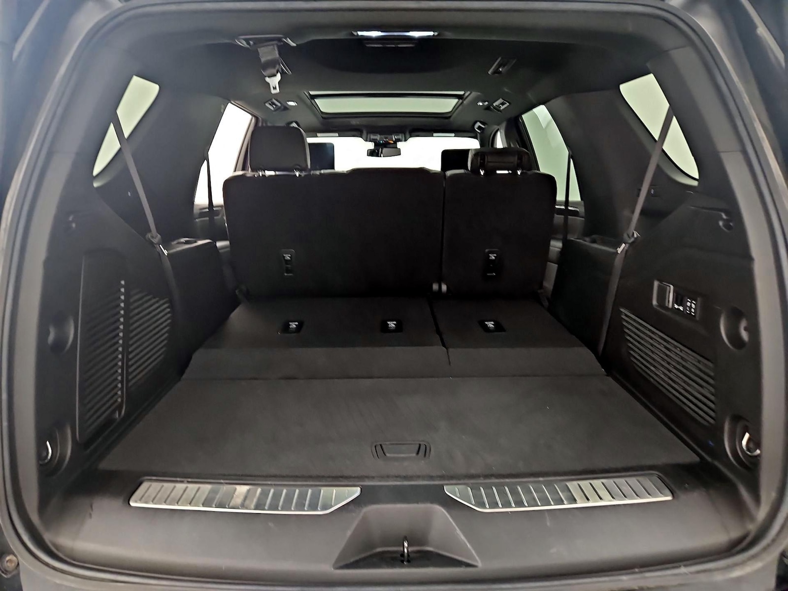 2023 Chevrolet Tahoe RST - Photo 24