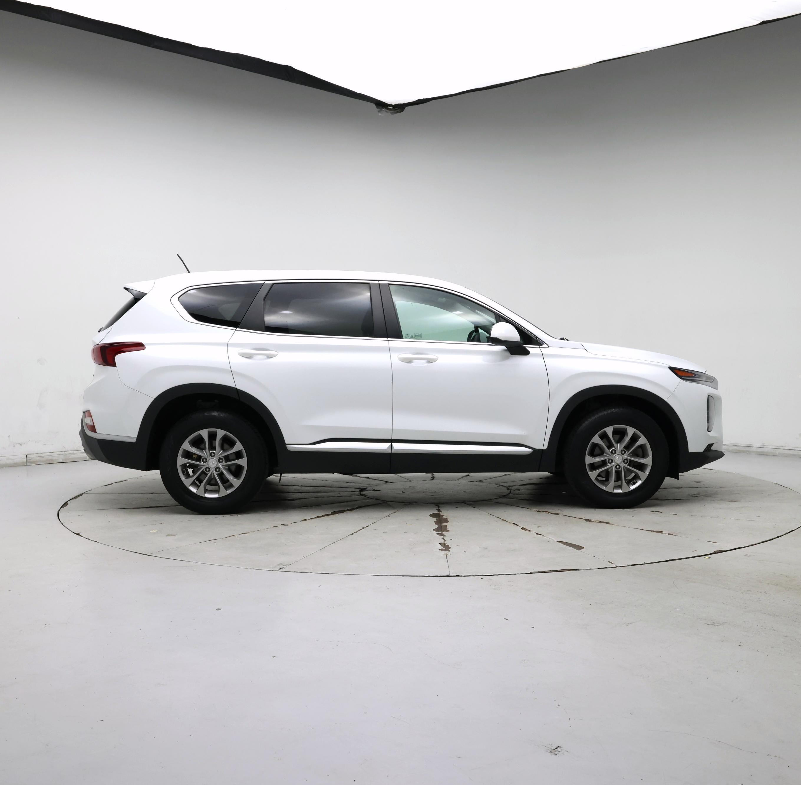Thumbnail: 2019 Hyundai Santa Fe - 7