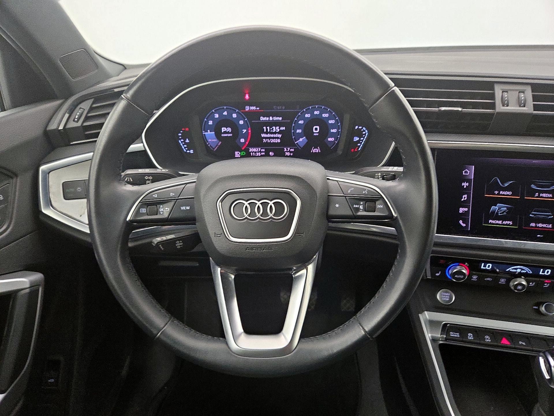 Thumbnail: 2020 Audi Q3 - 10