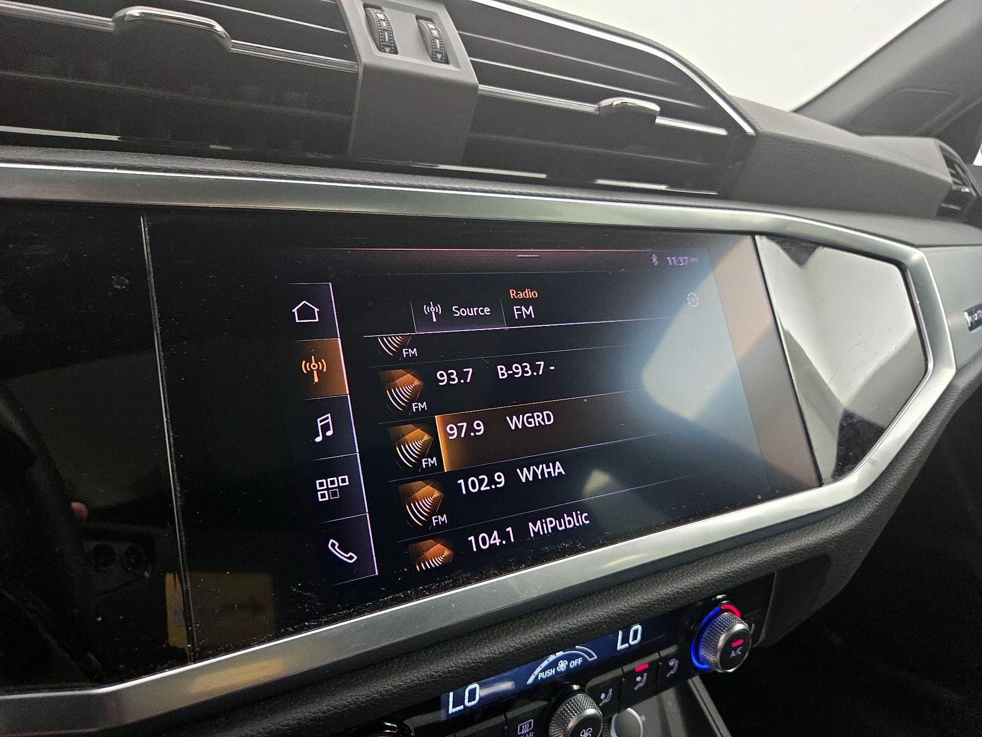 Thumbnail: 2020 Audi Q3 - 14