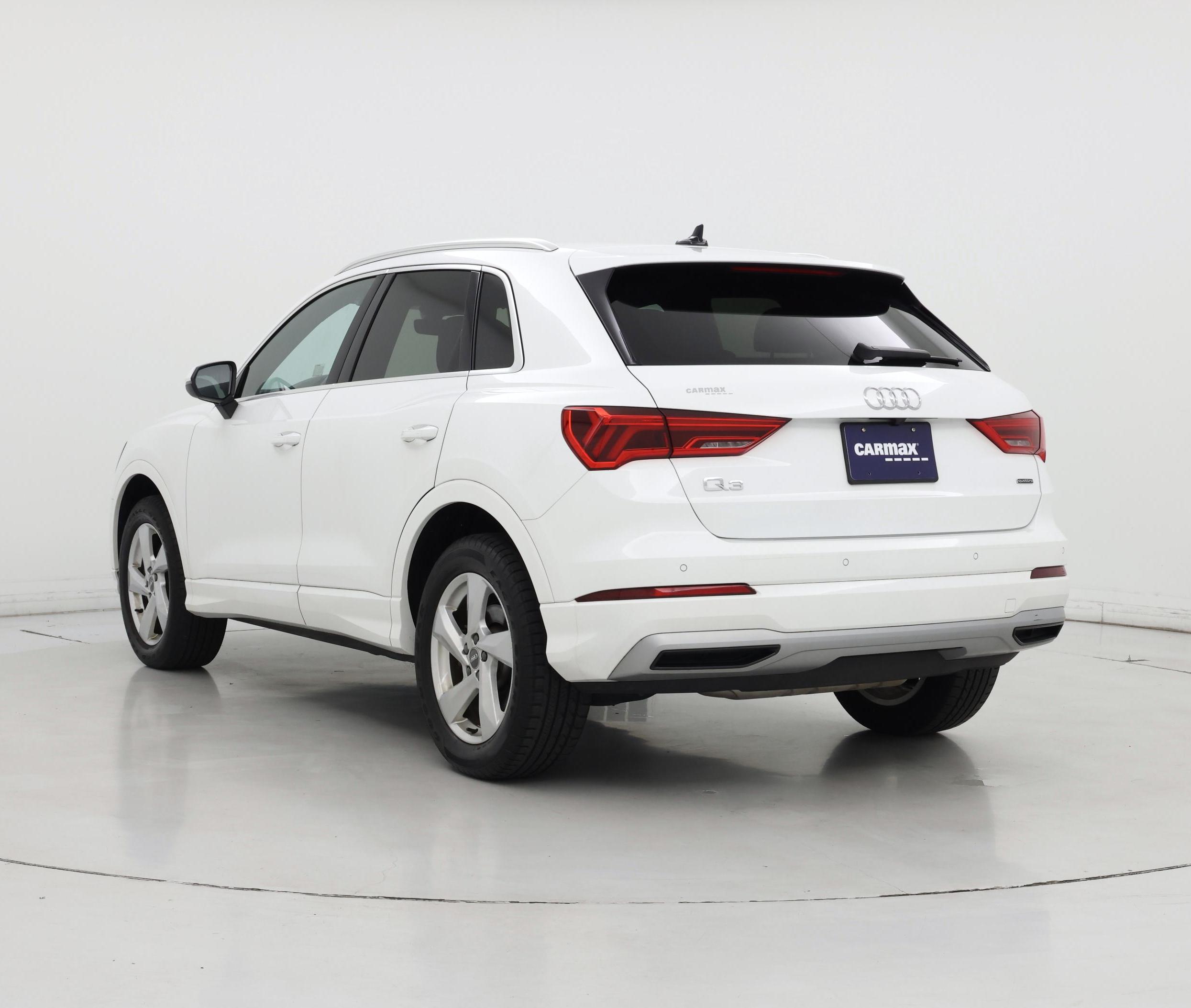 Thumbnail: 2020 Audi Q3 - 2