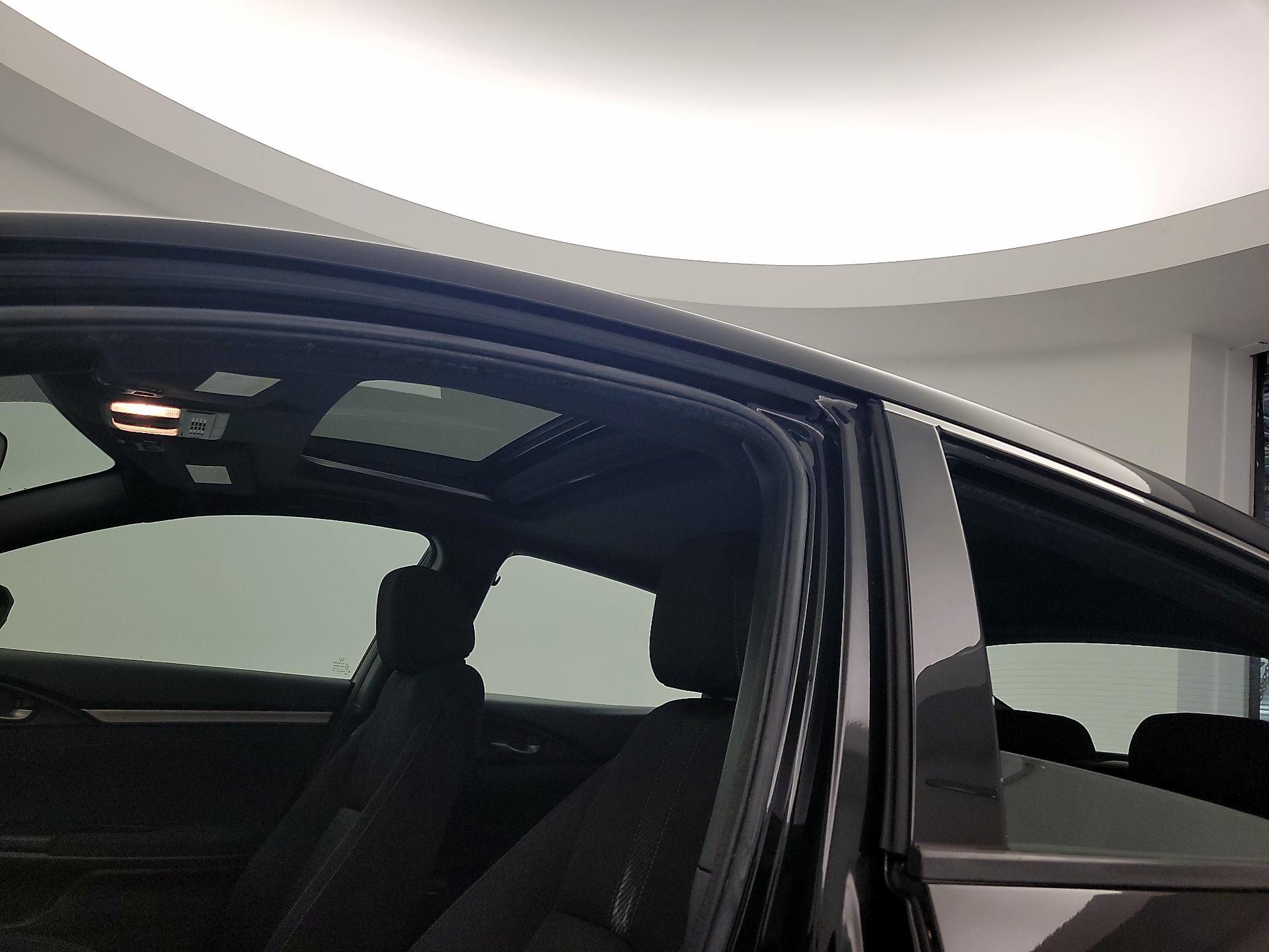 Thumbnail: 2018 Honda Civic - 19
