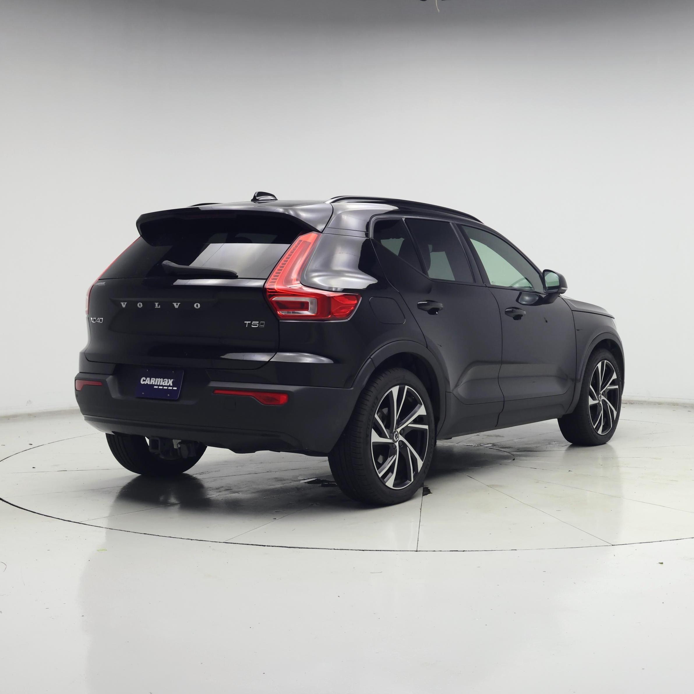 Thumbnail: 2021 Volvo XC40 - 8