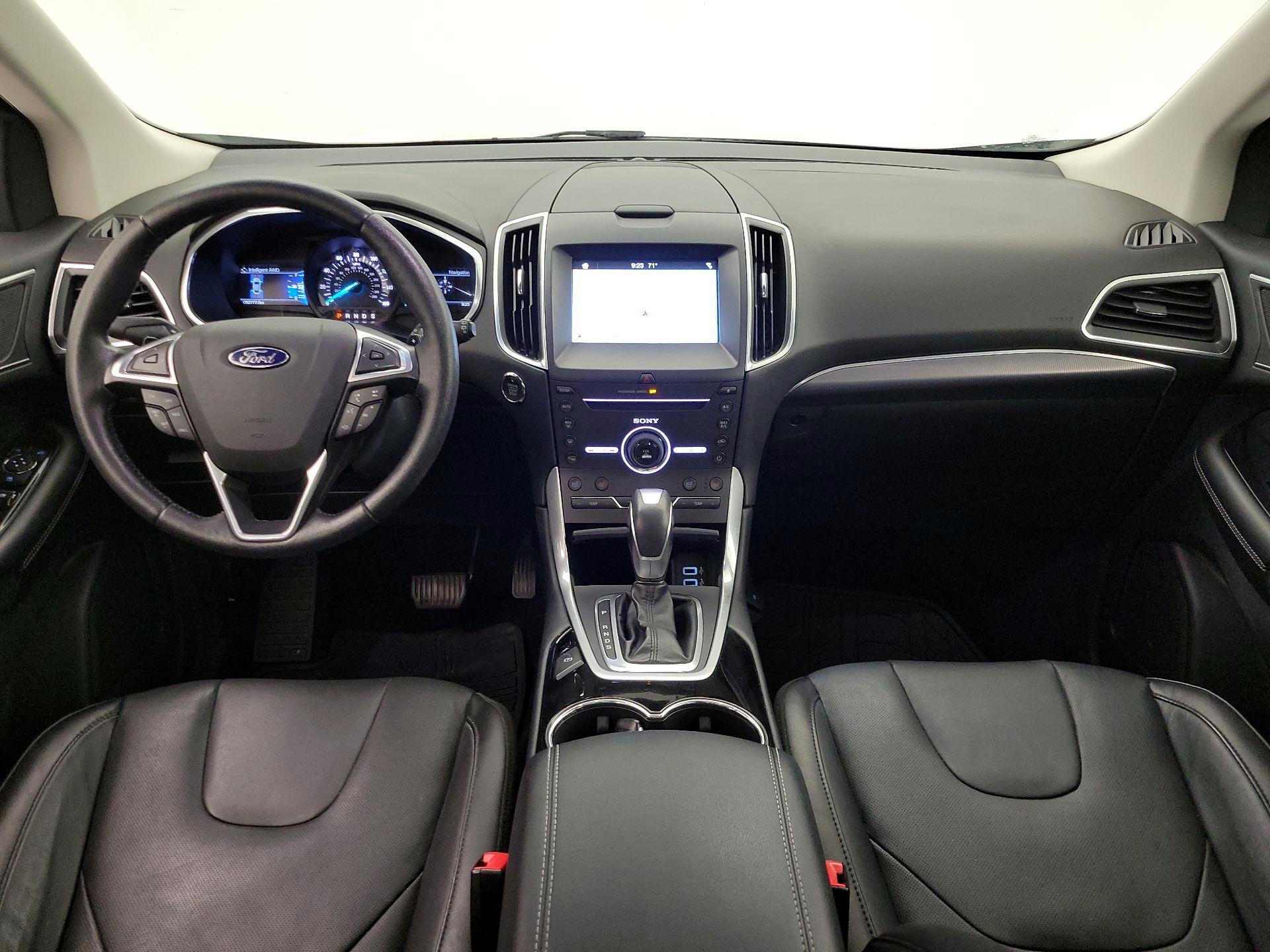 Thumbnail: 2016 Ford Edge - 9