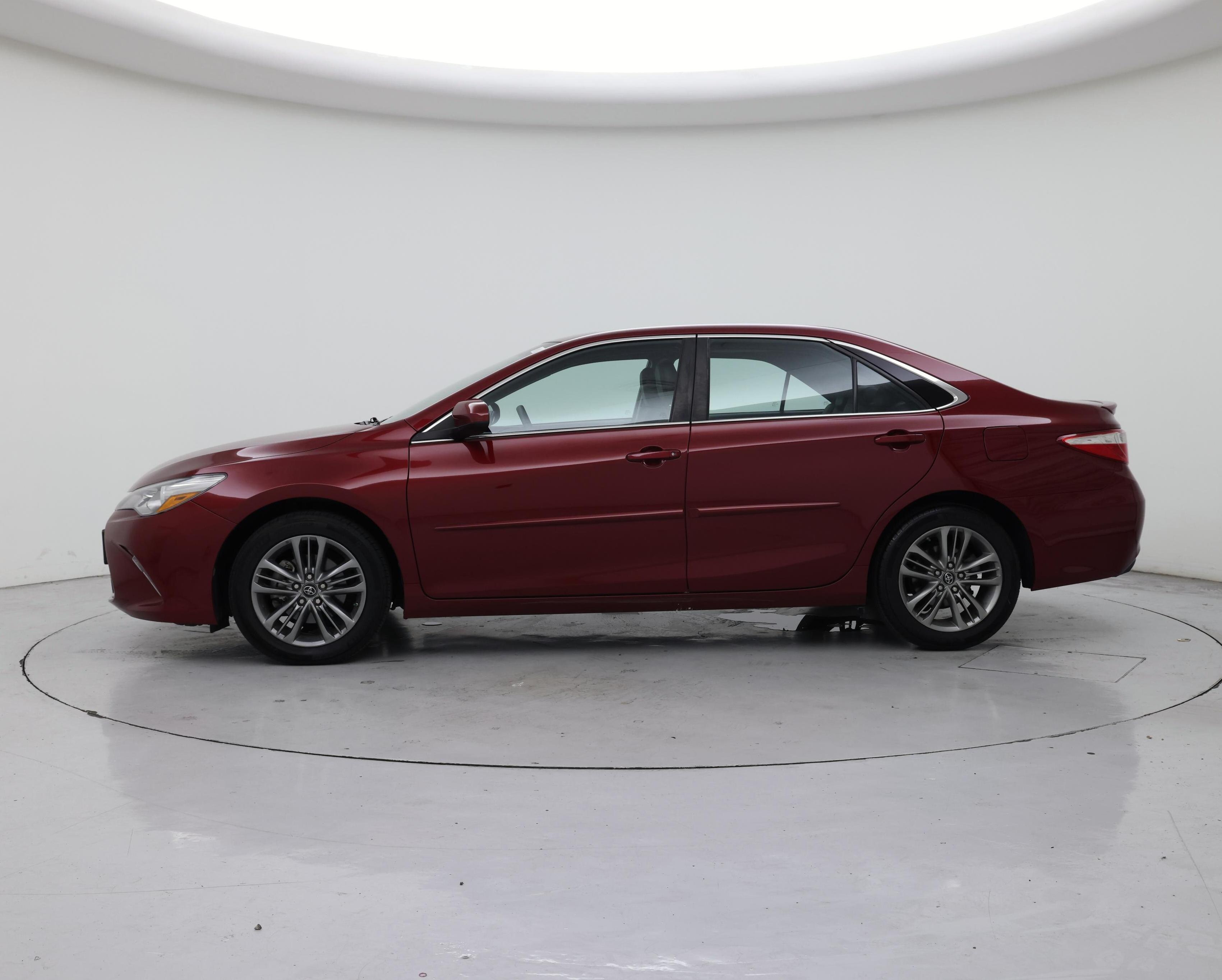 Thumbnail: 2017 Toyota Camry - 3