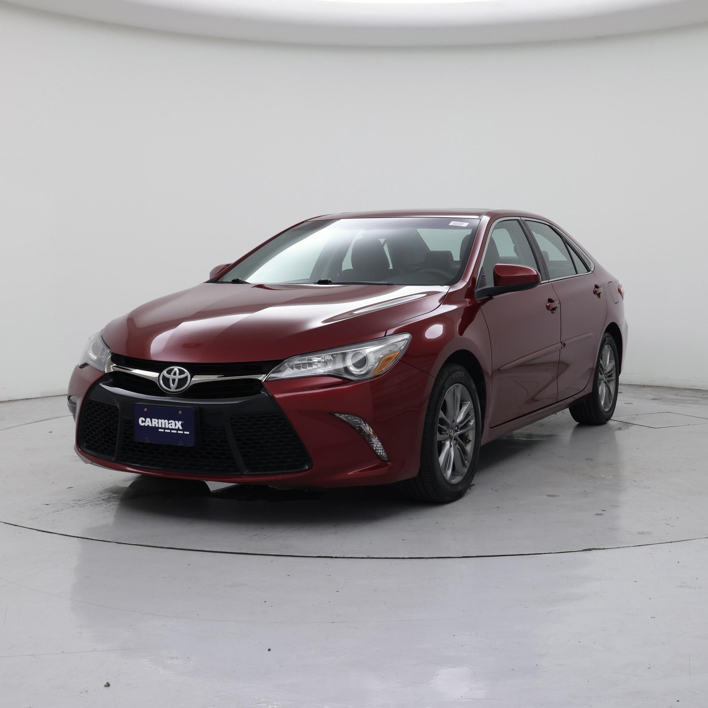 Thumbnail: 2017 Toyota Camry - 4