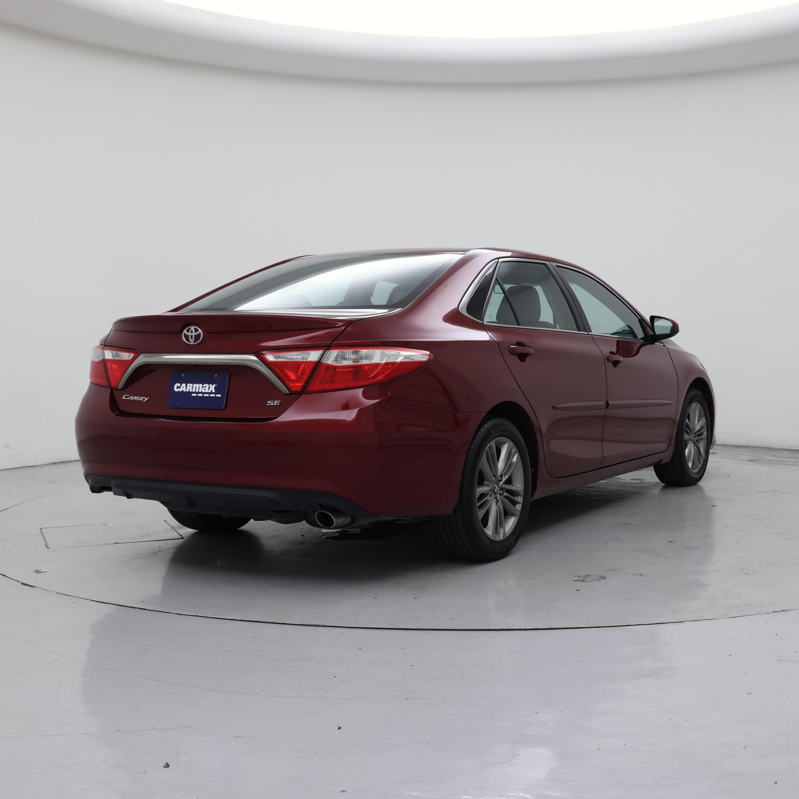 Thumbnail: 2017 Toyota Camry - 8