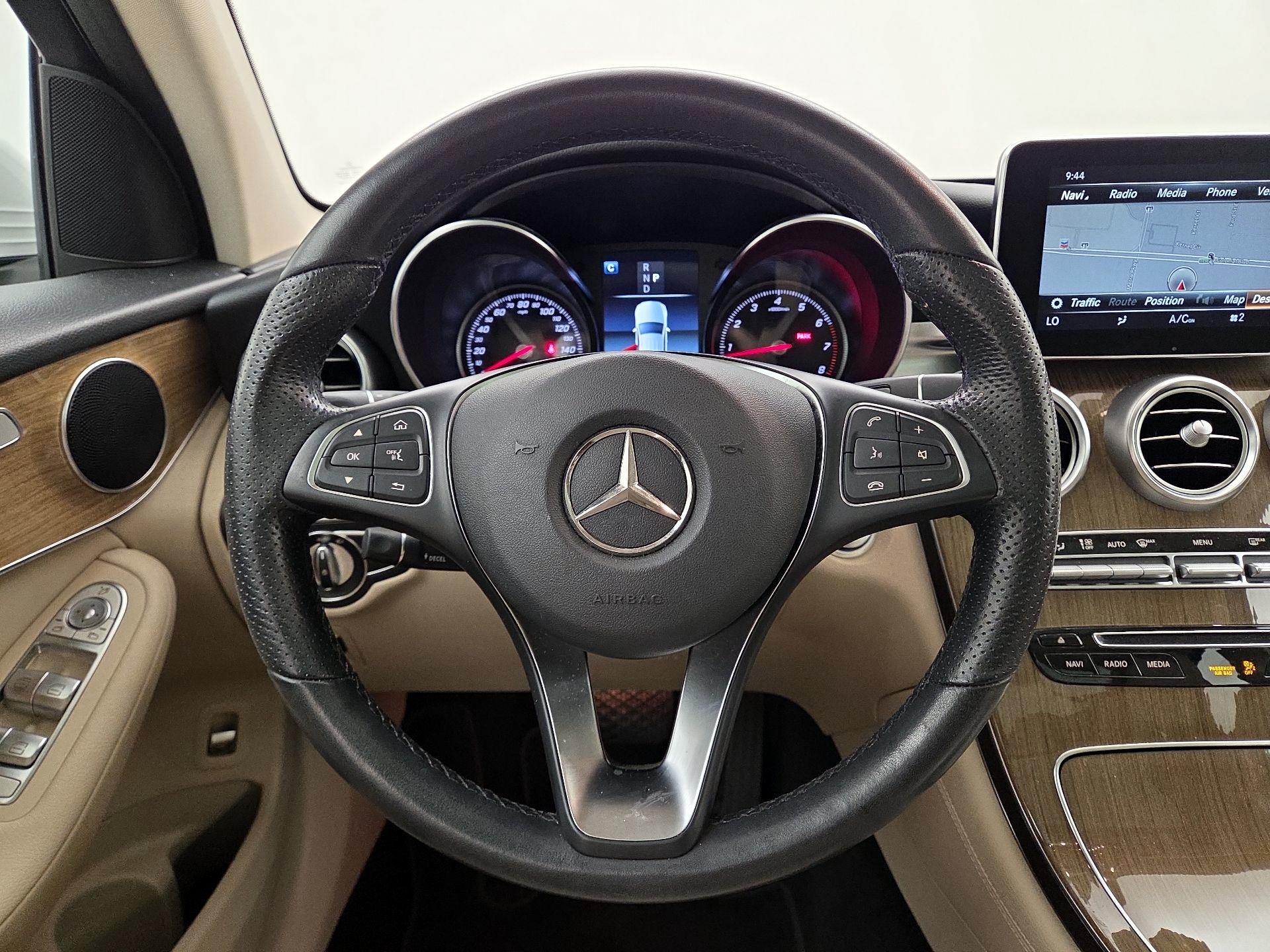 Thumbnail: 2019 Mercedes-Benz GLC - 10