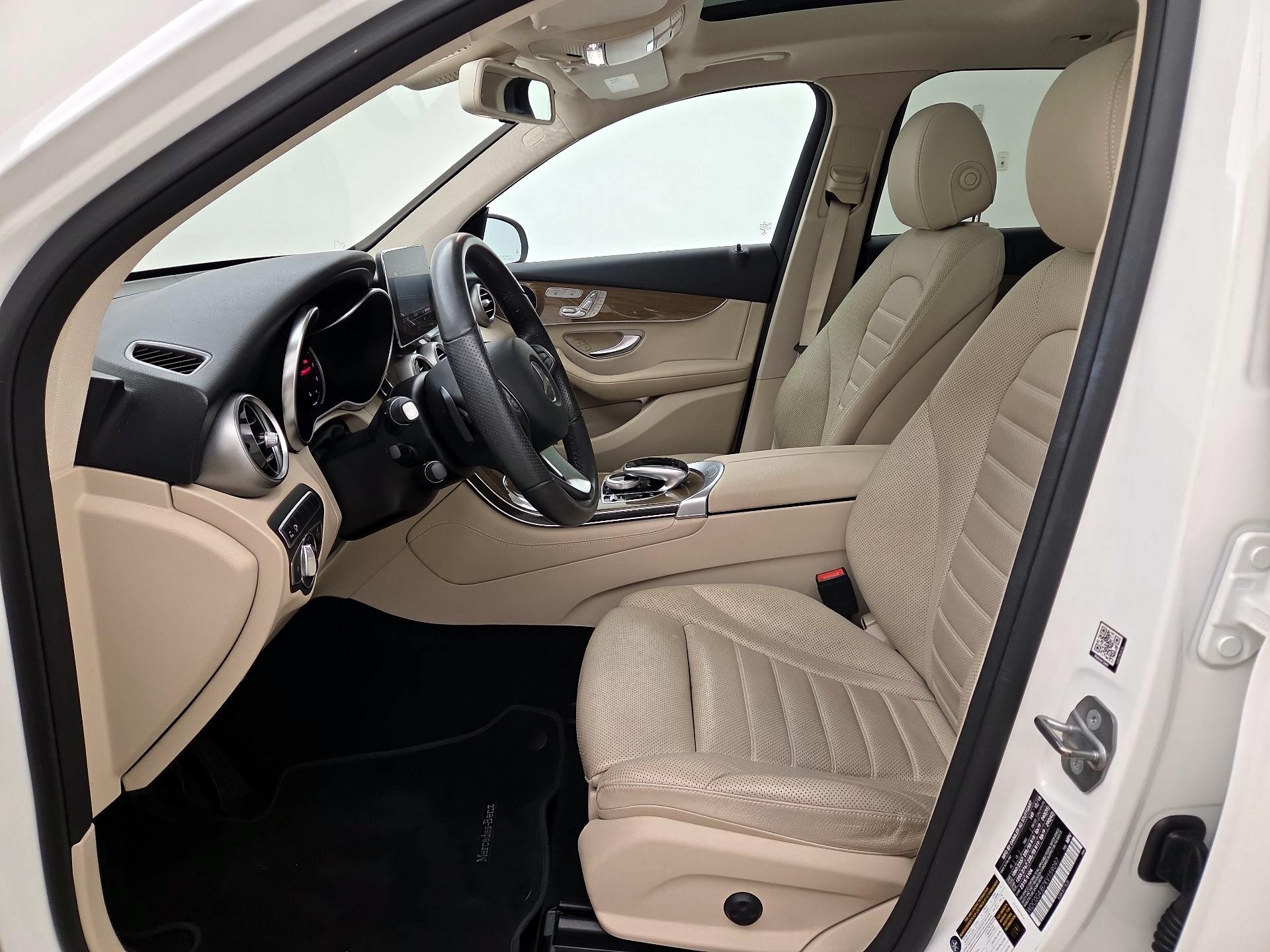Thumbnail: 2019 Mercedes-Benz GLC - 11