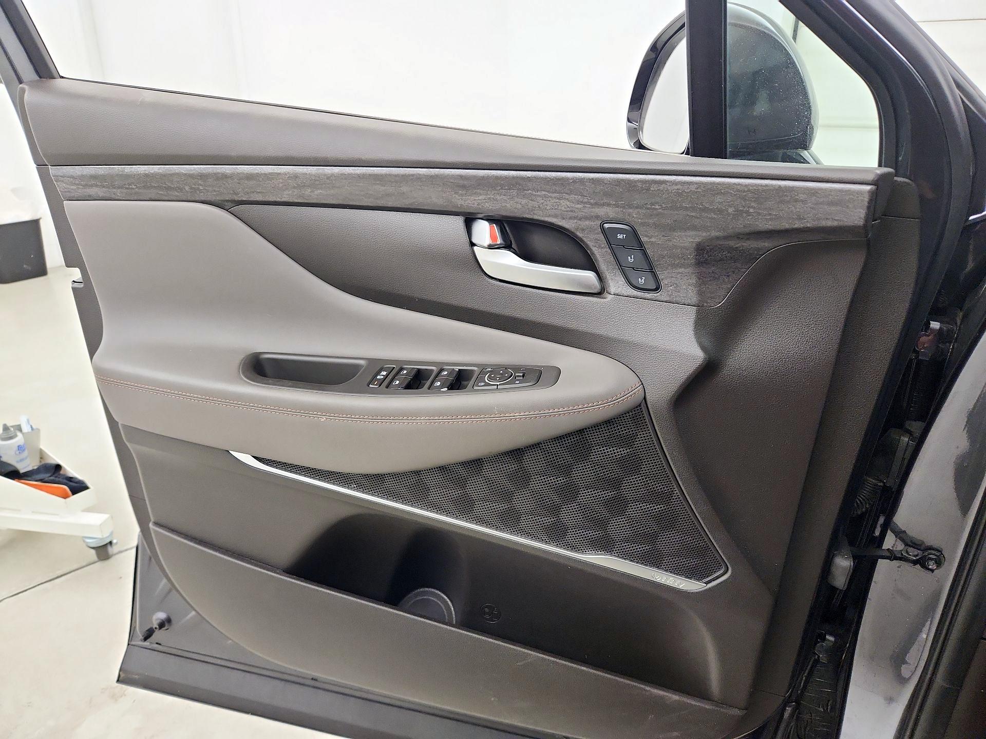 Thumbnail: 2020 Hyundai Santa Fe - 12