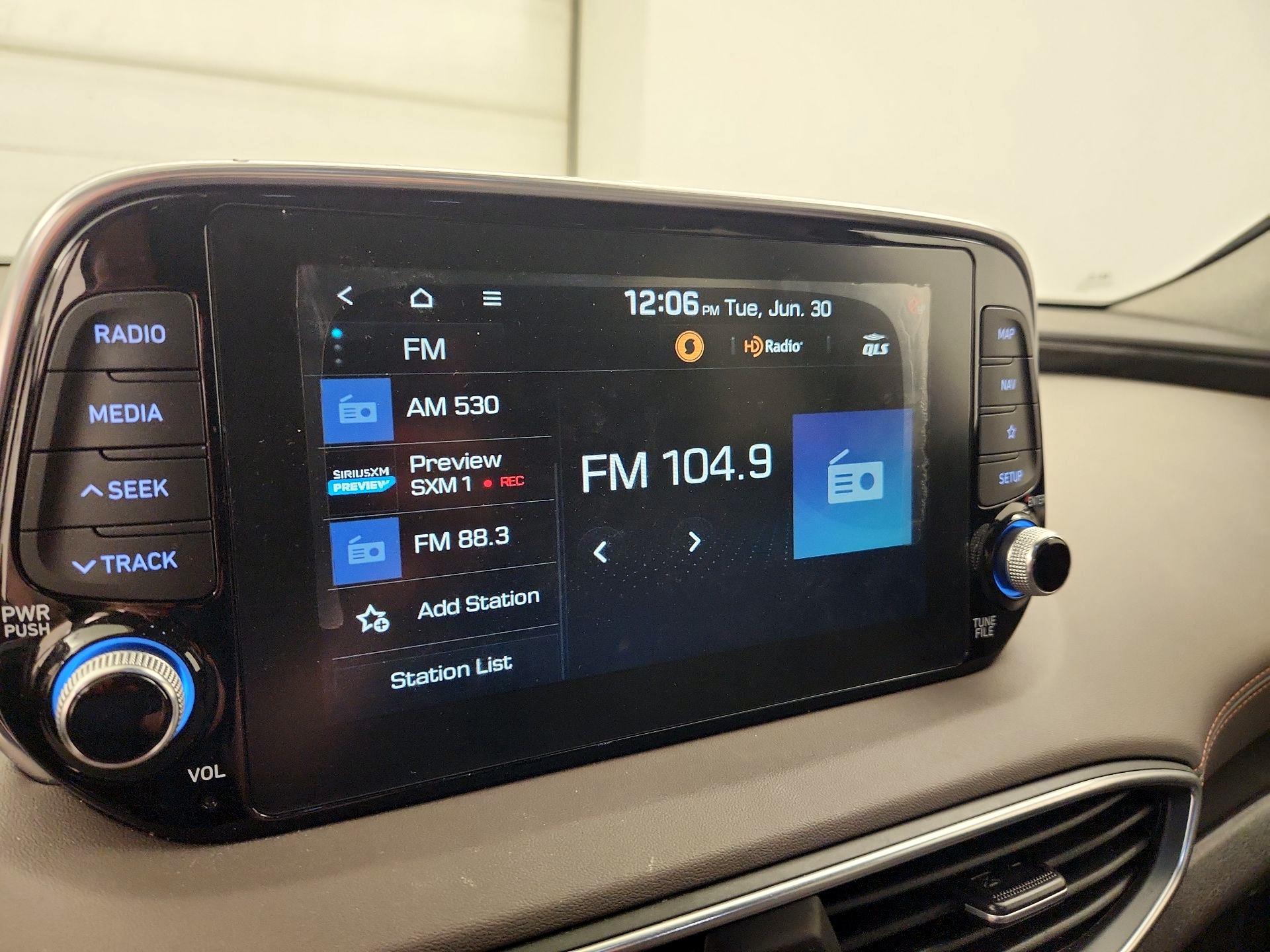 Thumbnail: 2020 Hyundai Santa Fe - 16
