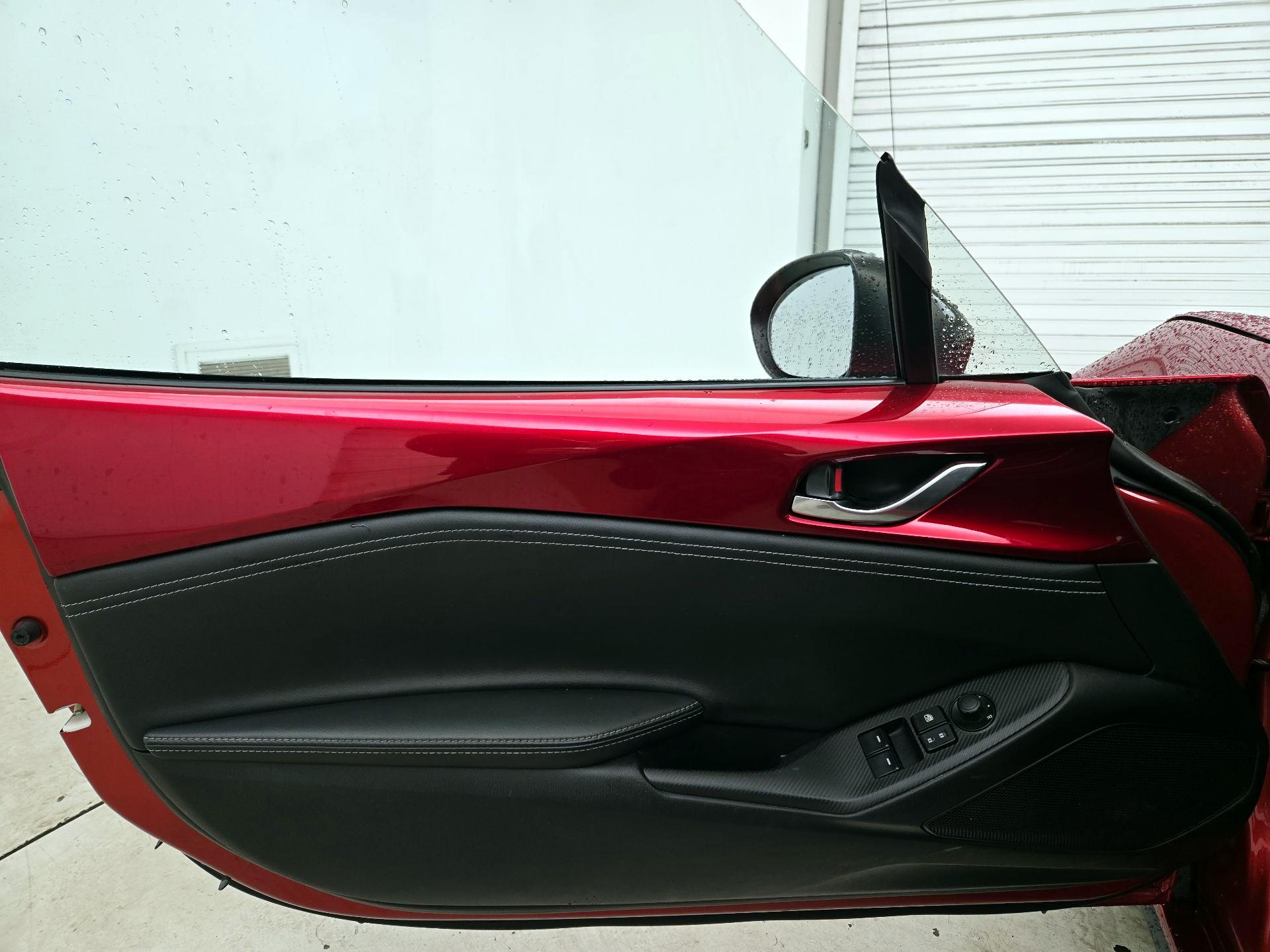 Thumbnail: 2020 Mazda MX-5 Miata - 12