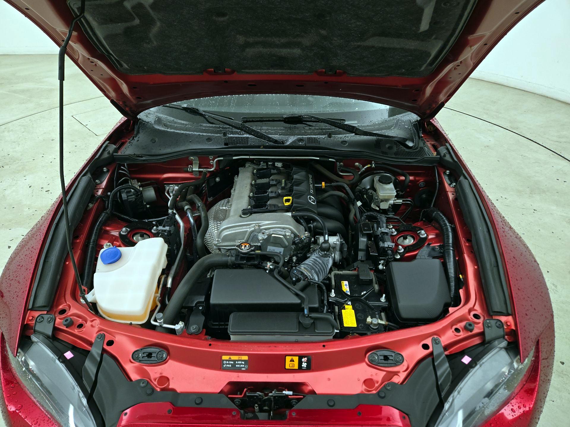 Thumbnail: 2020 Mazda MX-5 Miata - 17