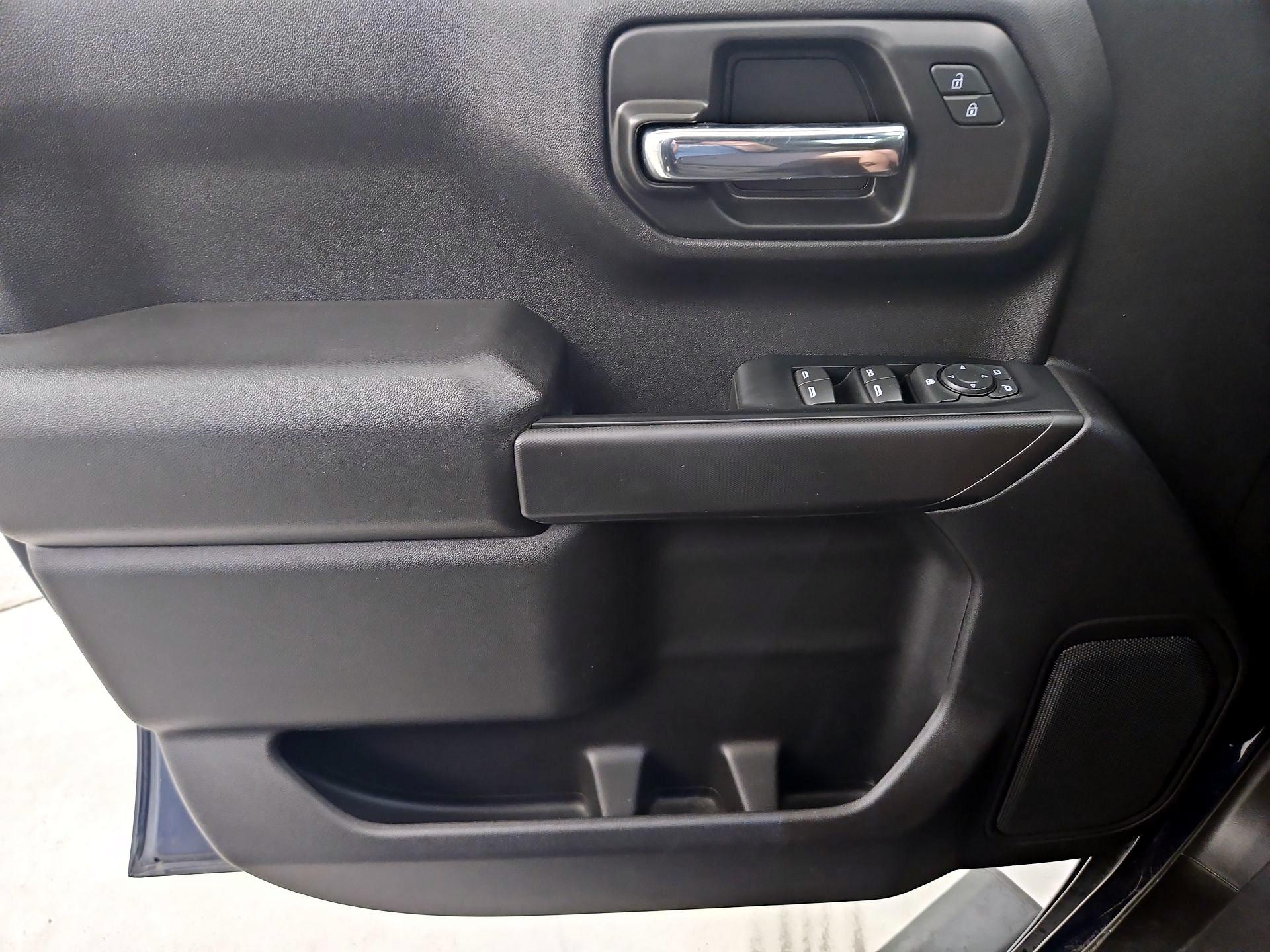 Thumbnail: 2023 Chevrolet Silverado 1500 - 12