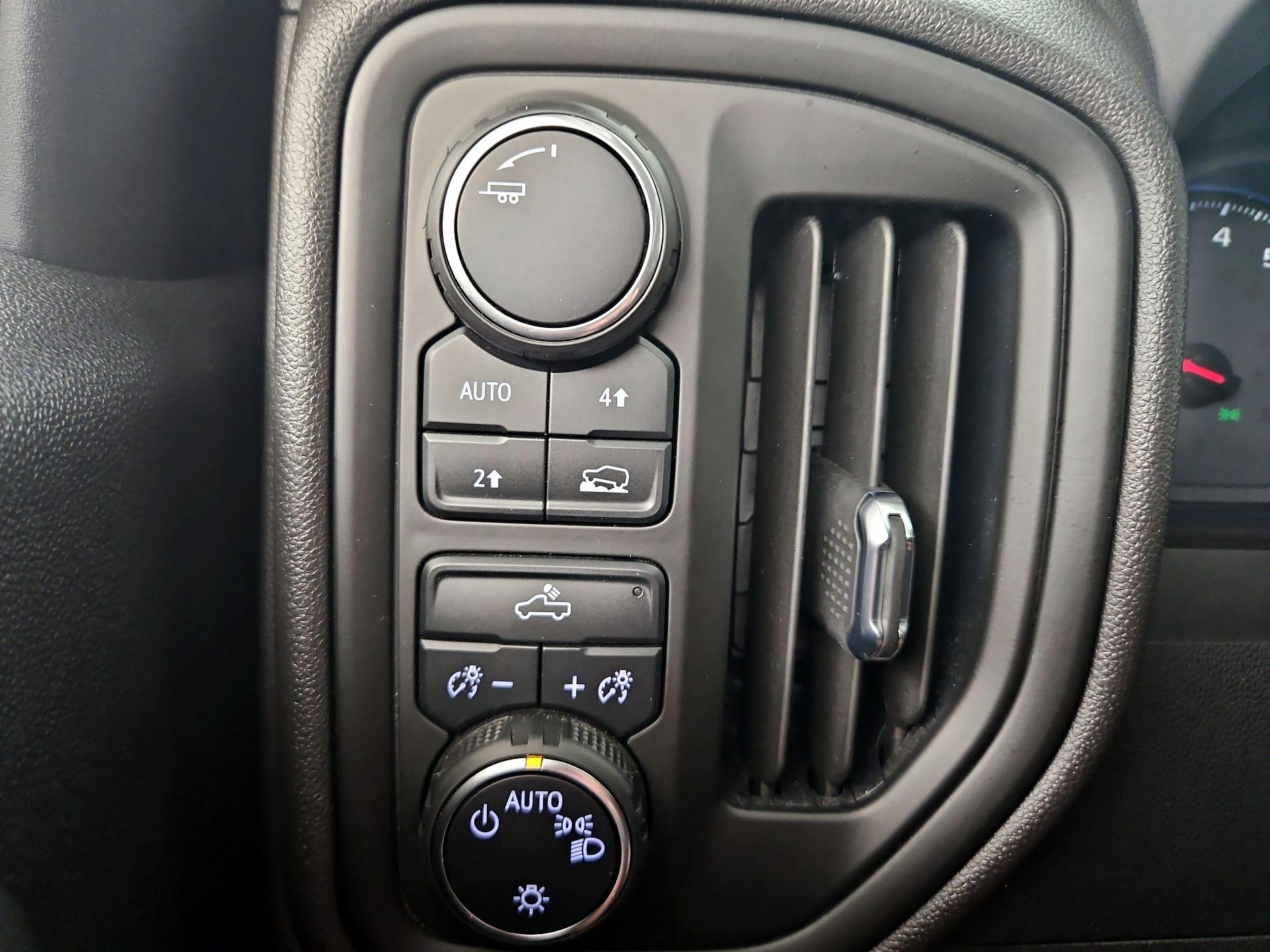Thumbnail: 2023 Chevrolet Silverado 1500 - 13