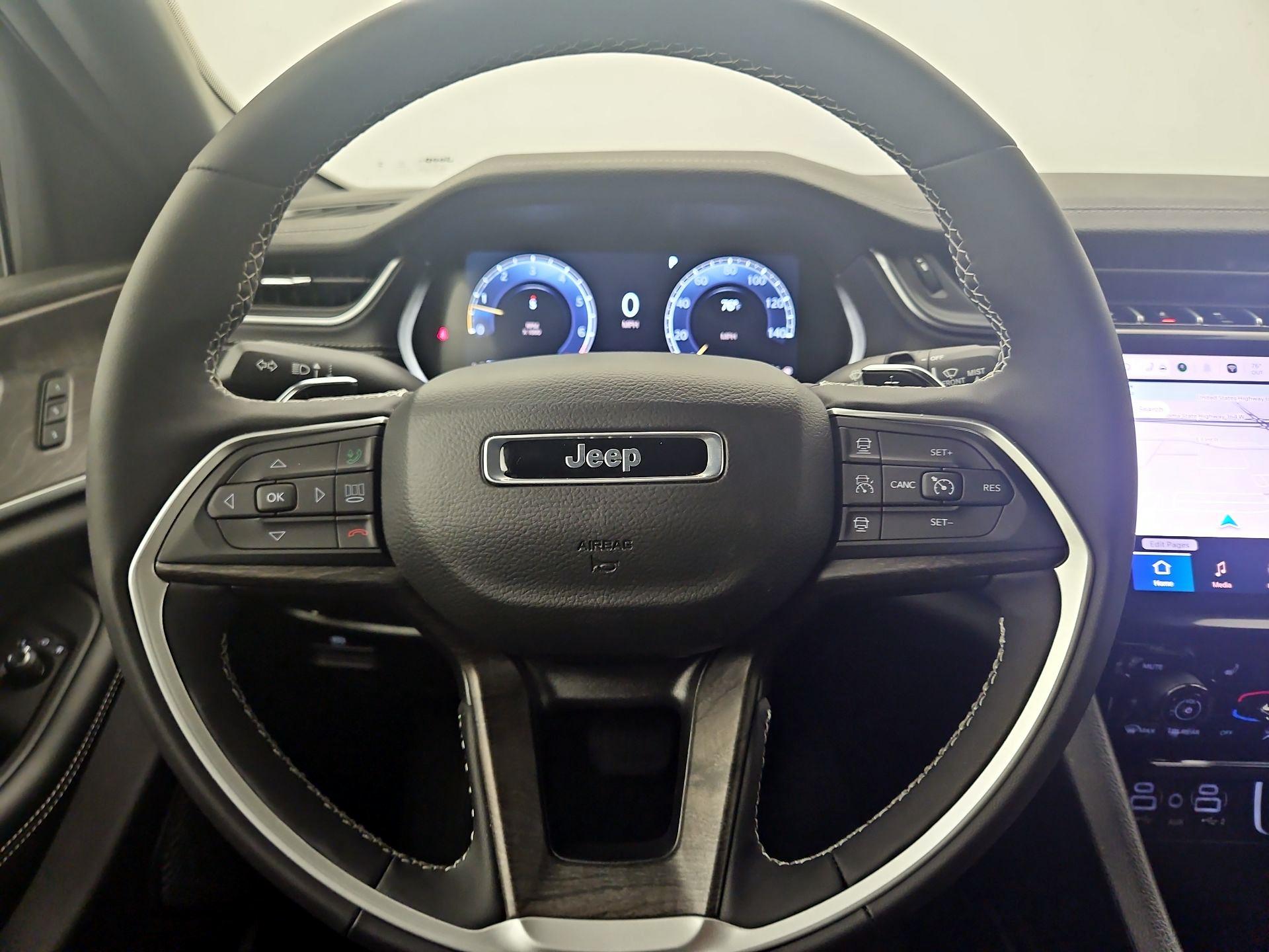Thumbnail: 2025 Jeep Grand Cherokee - 10
