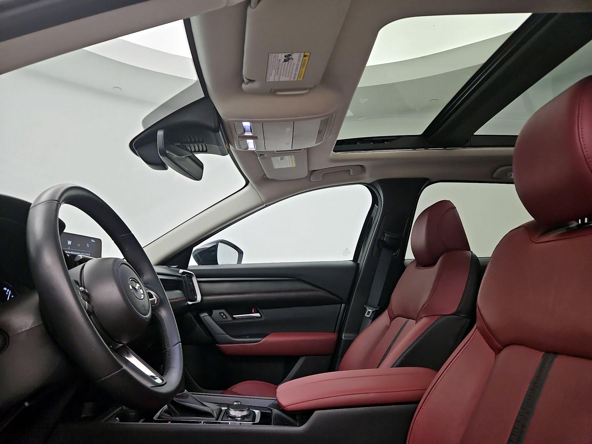 Thumbnail: 2025 Mazda CX-50 - 19