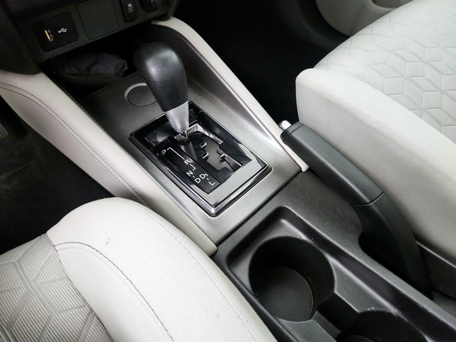 Thumbnail: 2021 Mitsubishi Outlander Sport - 15