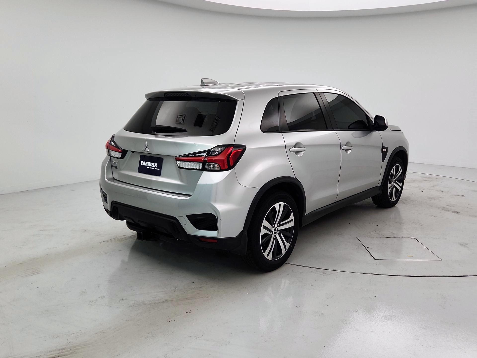 Thumbnail: 2021 Mitsubishi Outlander Sport - 5