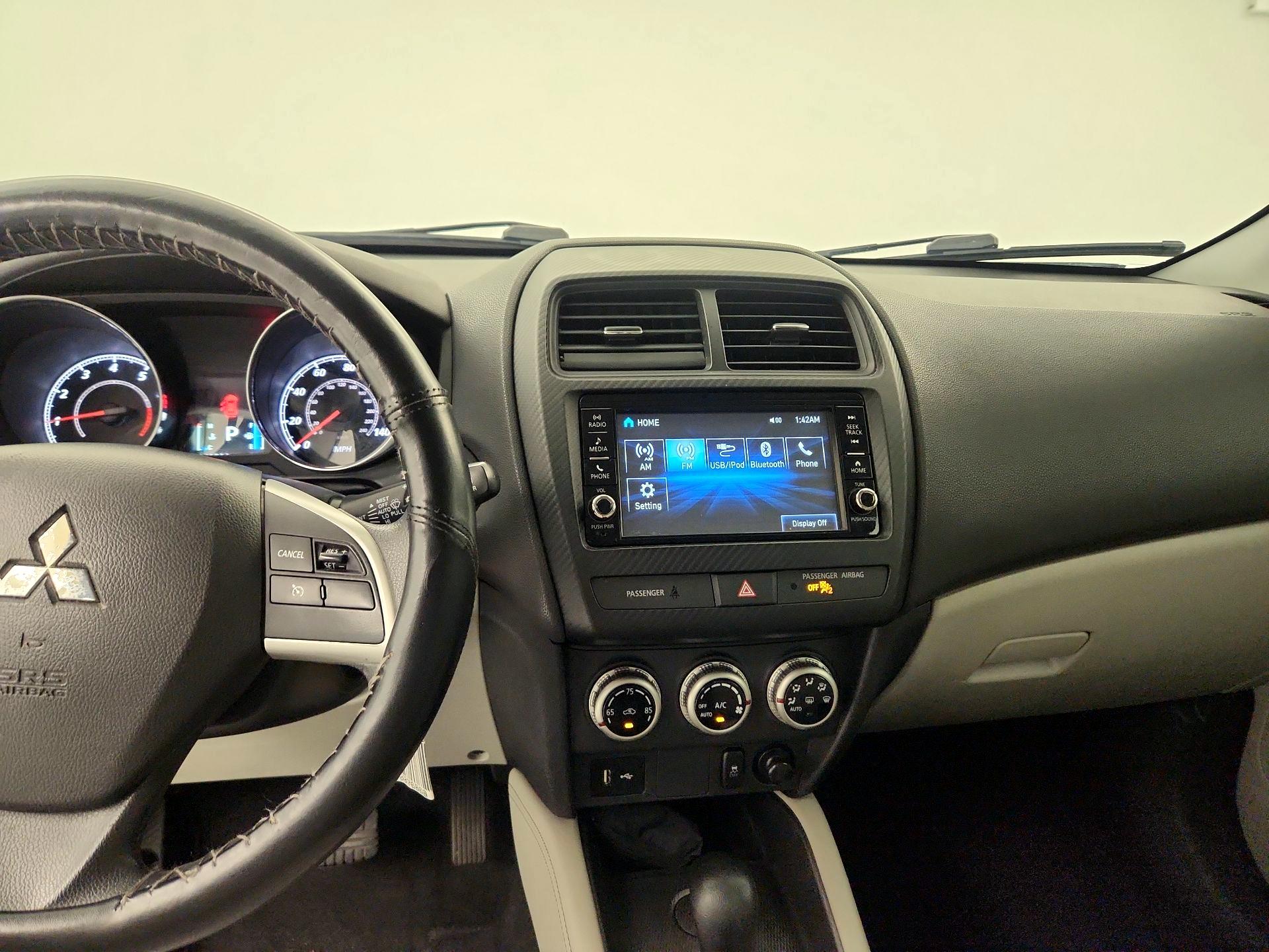 Thumbnail: 2021 Mitsubishi Outlander Sport - 8