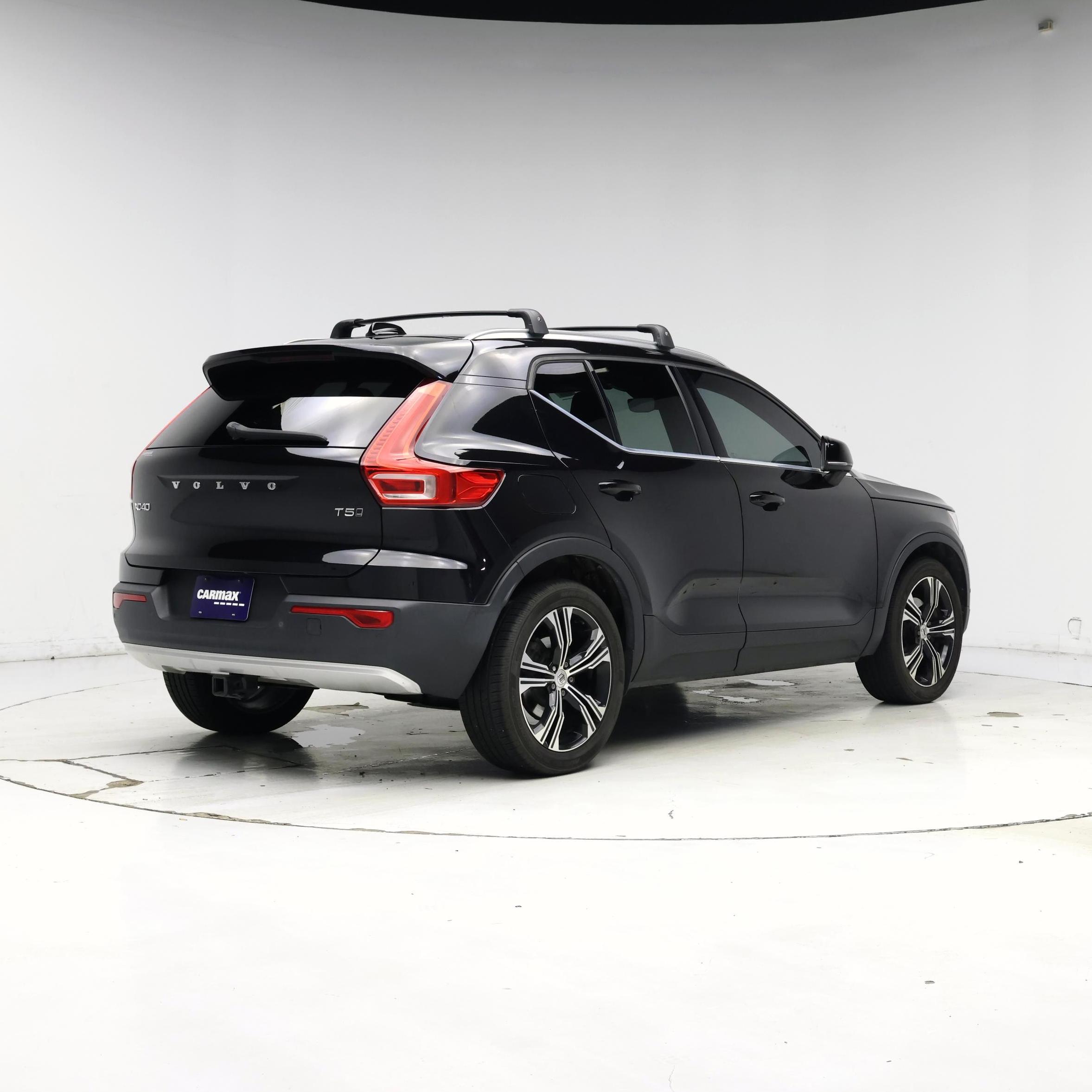 Thumbnail: 2021 Volvo XC40 - 8
